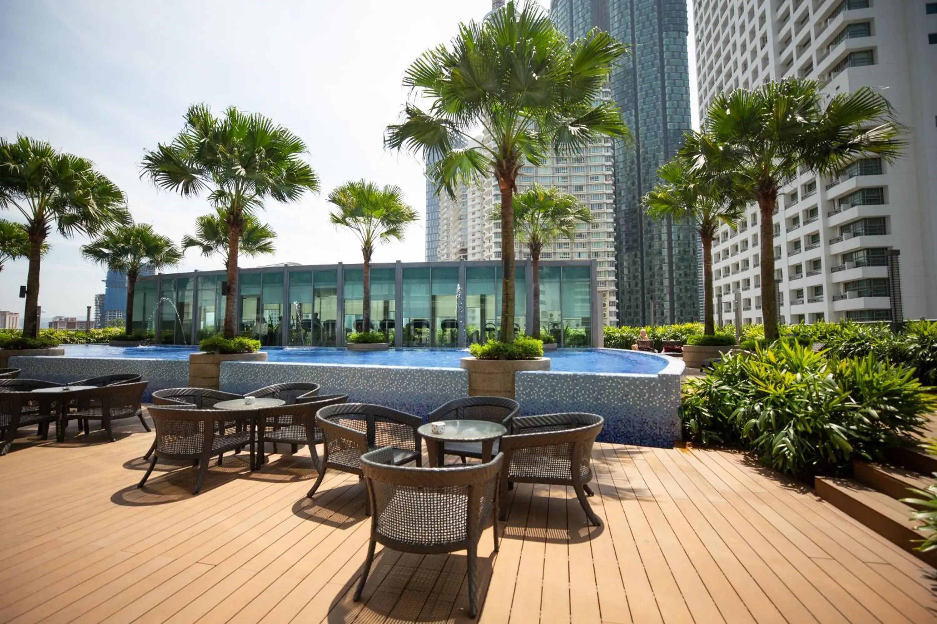 Swimming pool in Vortex KLCC by Luxury Suites Asia Swimming pool in Vortex KLCC by Luxury Suites Asia