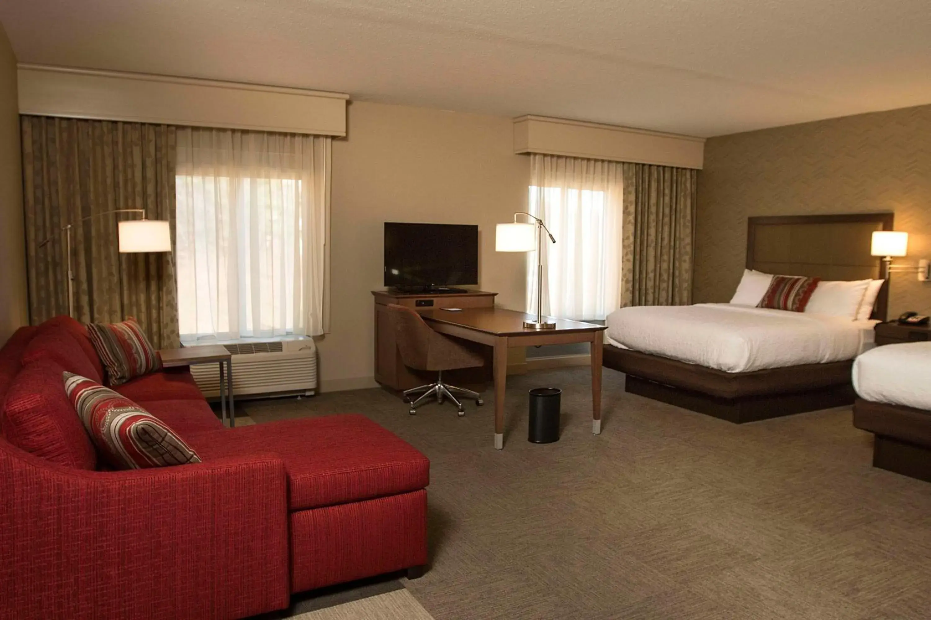 Queen Studio Suite with Two Queen Beds - Mobility Access/Non-Smoking in Hampton Inn & Suites Boone, Nc Queen Studio Suite with Two Queen Beds - Mobility Access/Non-Smoking in Hampton Inn & Suites Boone, Nc
