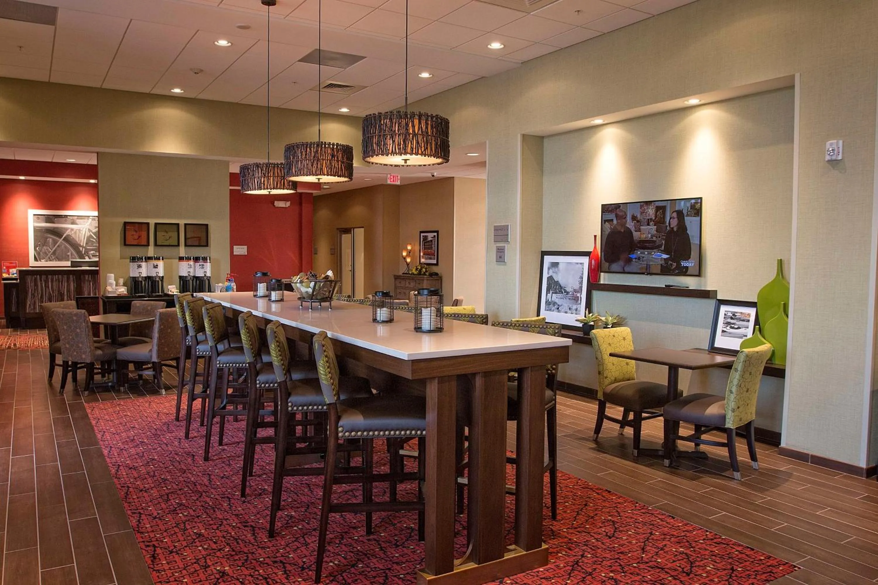 Restaurant/places to eat in Hampton Inn & Suites Boone, Nc