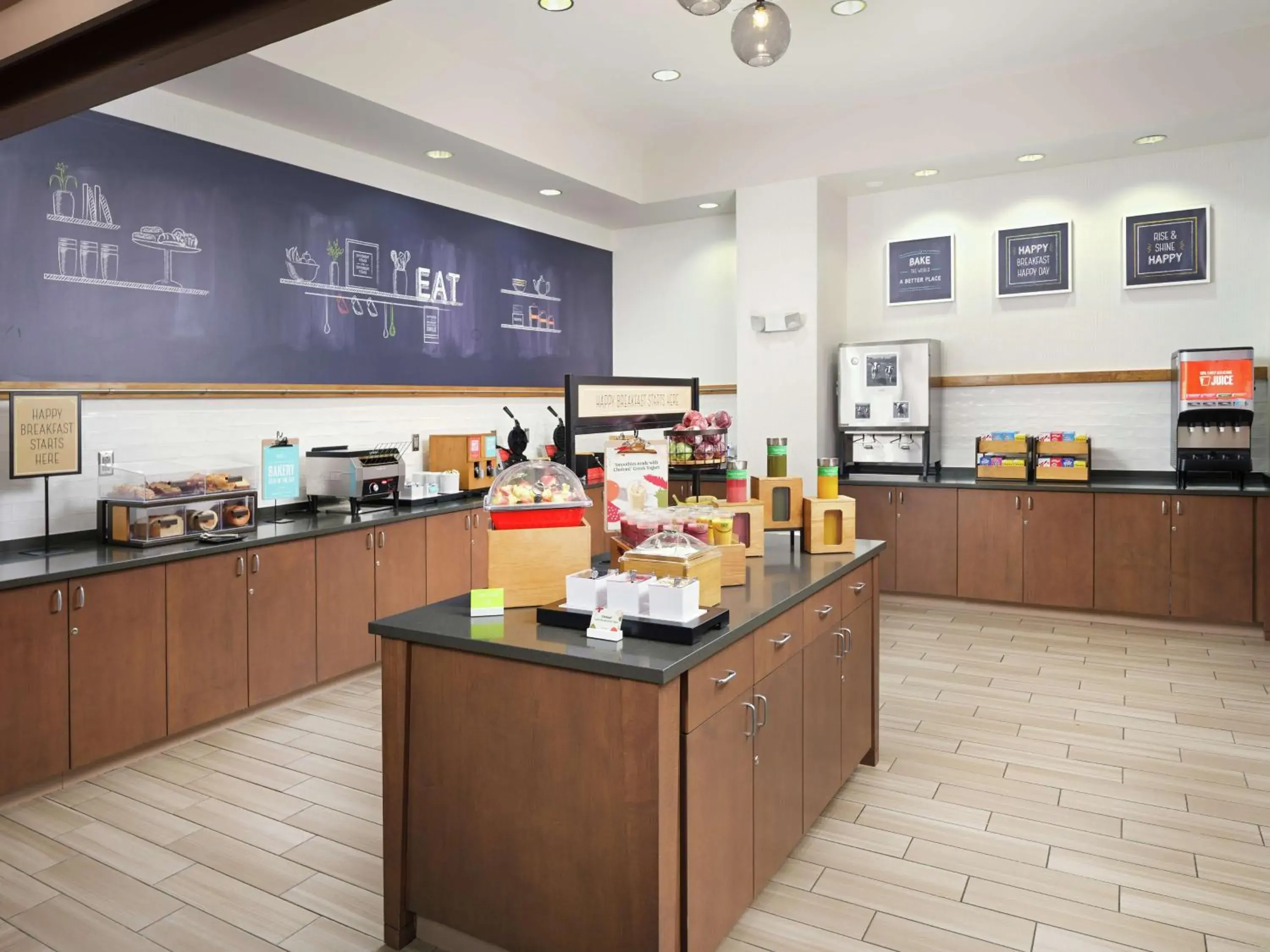 Breakfast in Hampton Inn Wilmington Downtown Breakfast in Hampton Inn Wilmington Downtown