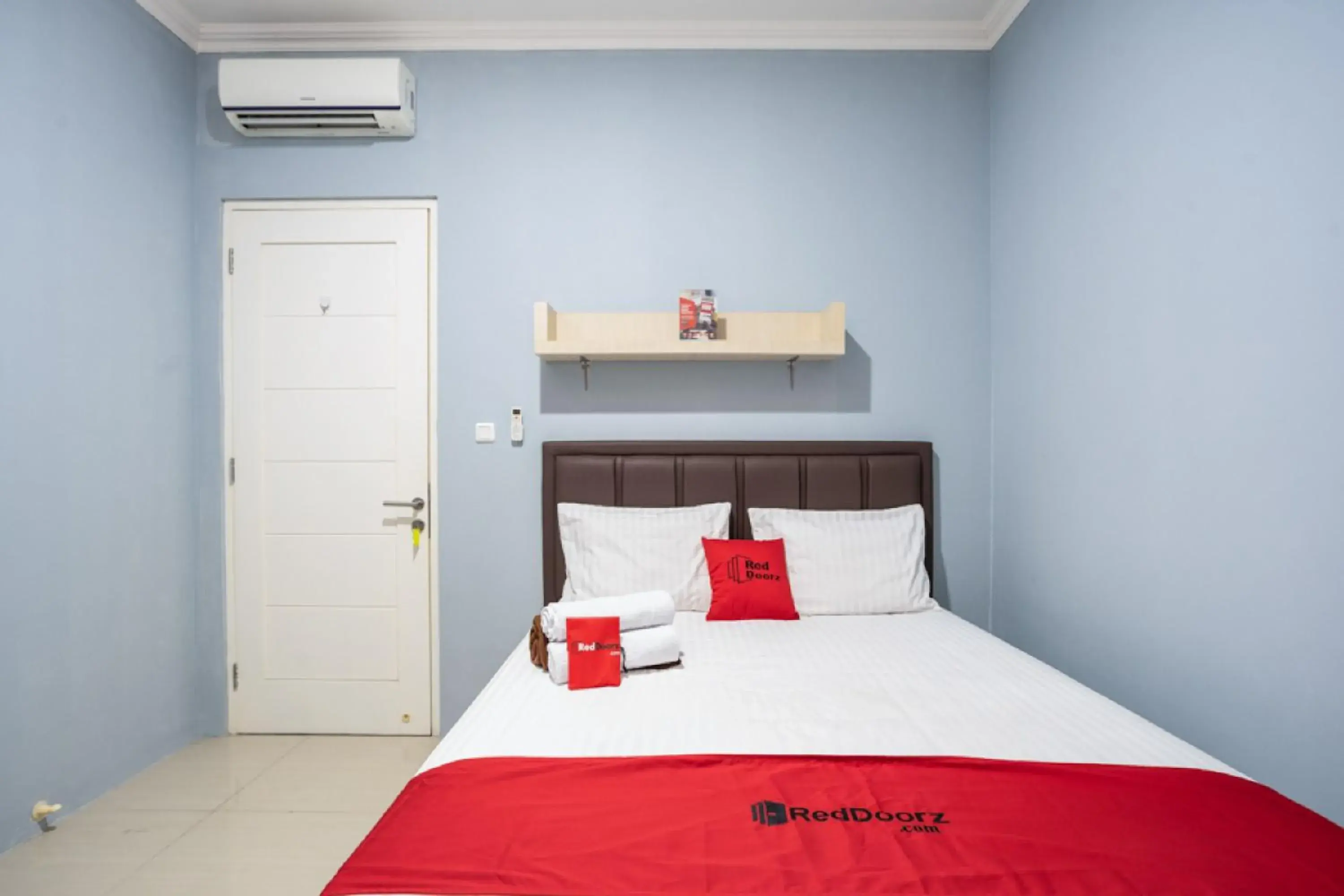 Bedroom, Bed in RedDoorz Plus near Siloam Karawaci Bedroom, Bed in RedDoorz Plus near Siloam Karawaci