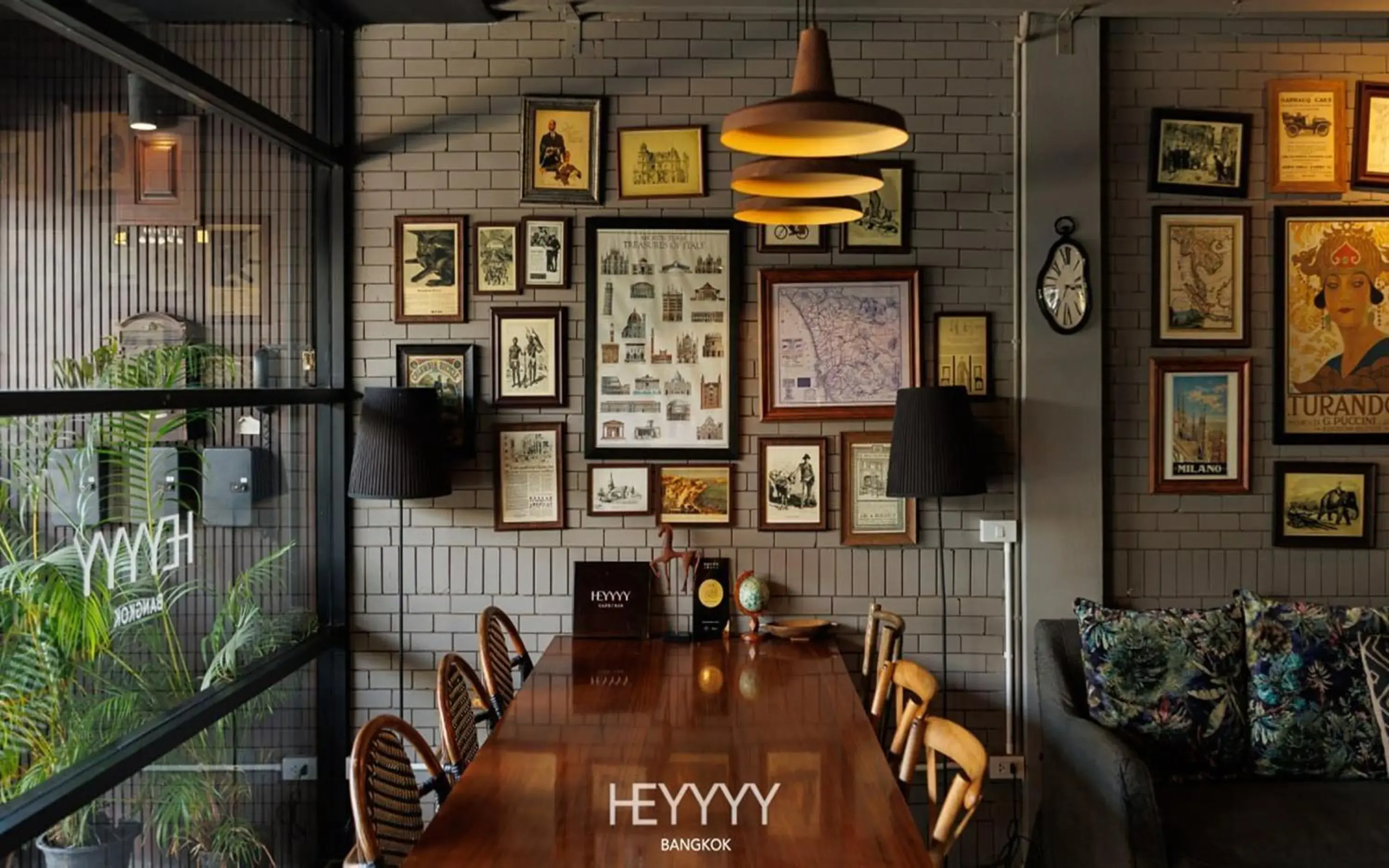 Restaurant/places to eat in Heyyyy Bangkok Restaurant/places to eat in Heyyyy Bangkok