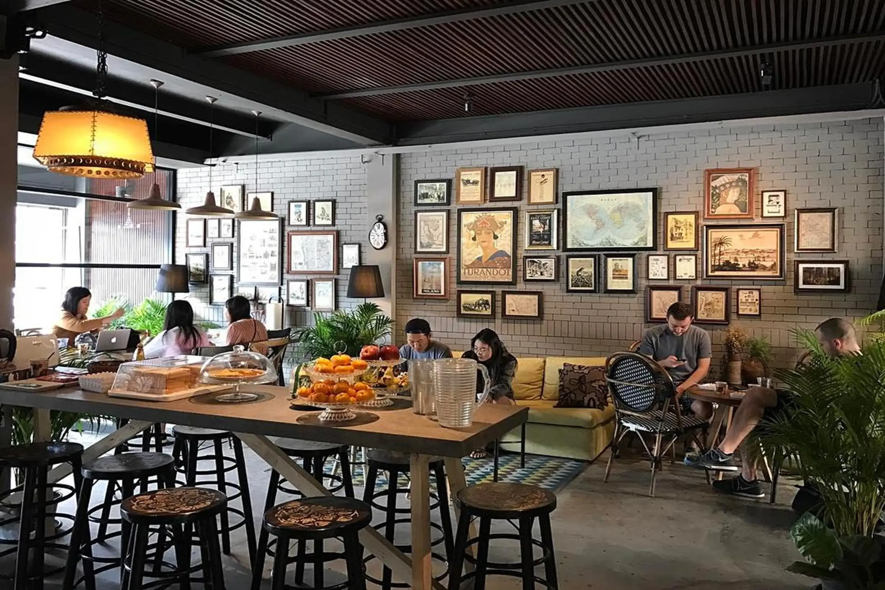 Restaurant/places to eat in Heyyyy Bangkok Restaurant/places to eat in Heyyyy Bangkok