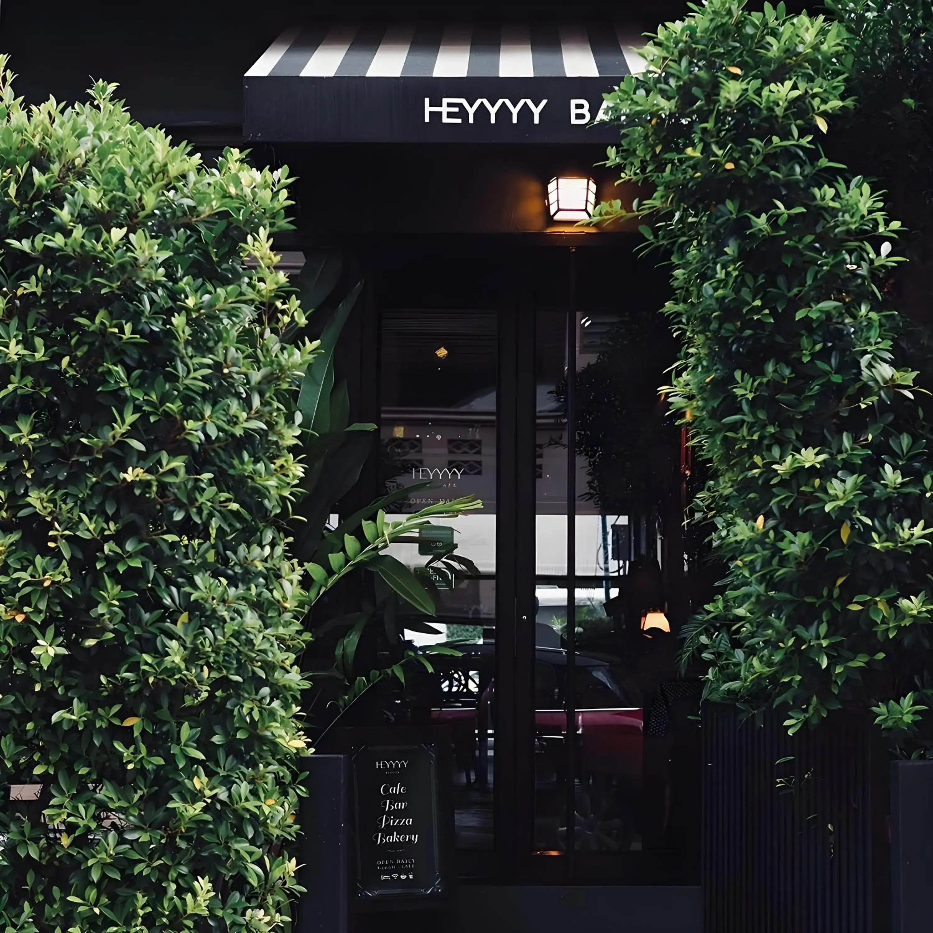 Facade/entrance in Heyyyy Bangkok Facade/entrance in Heyyyy Bangkok