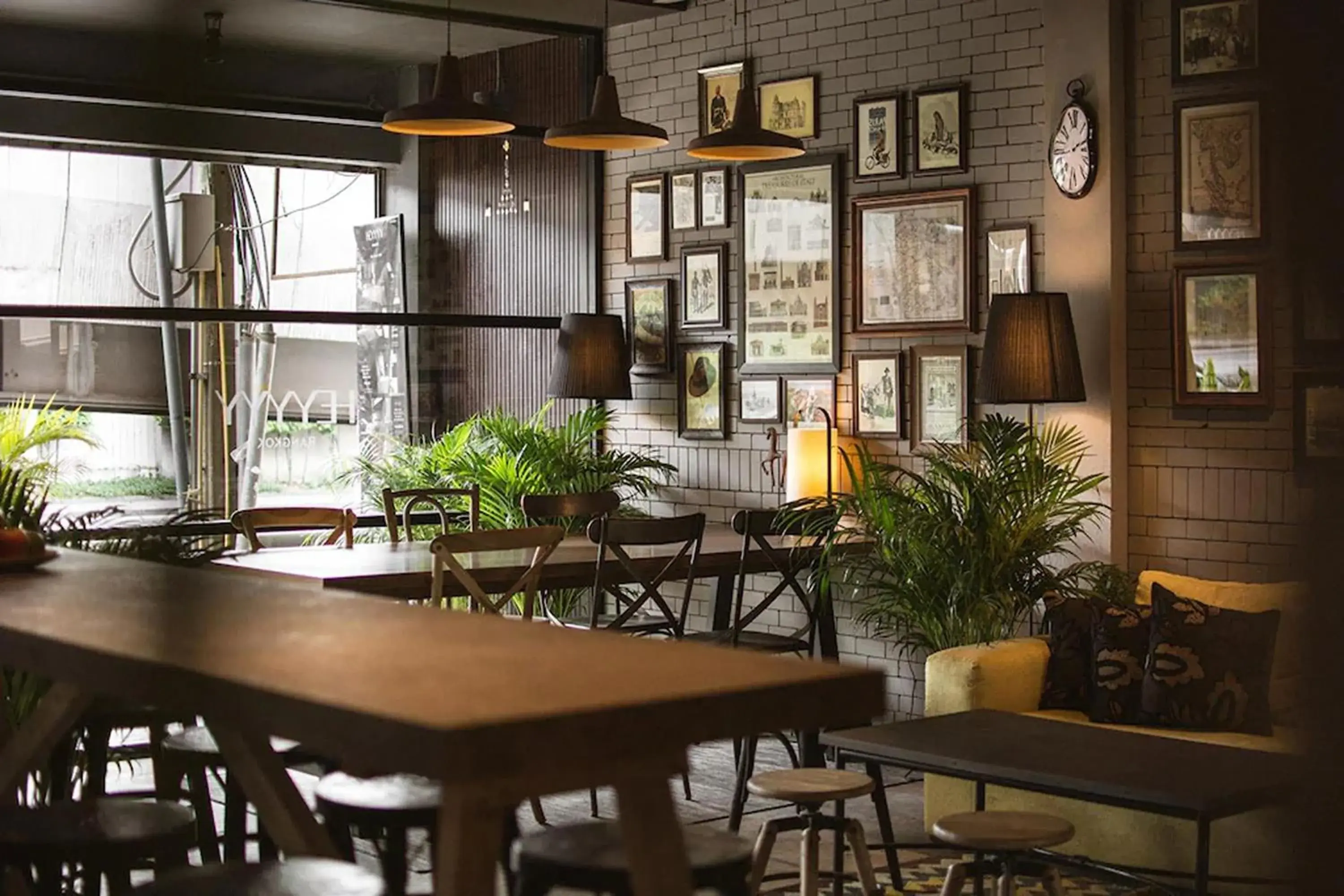 Restaurant/places to eat in Heyyyy Bangkok Restaurant/places to eat in Heyyyy Bangkok