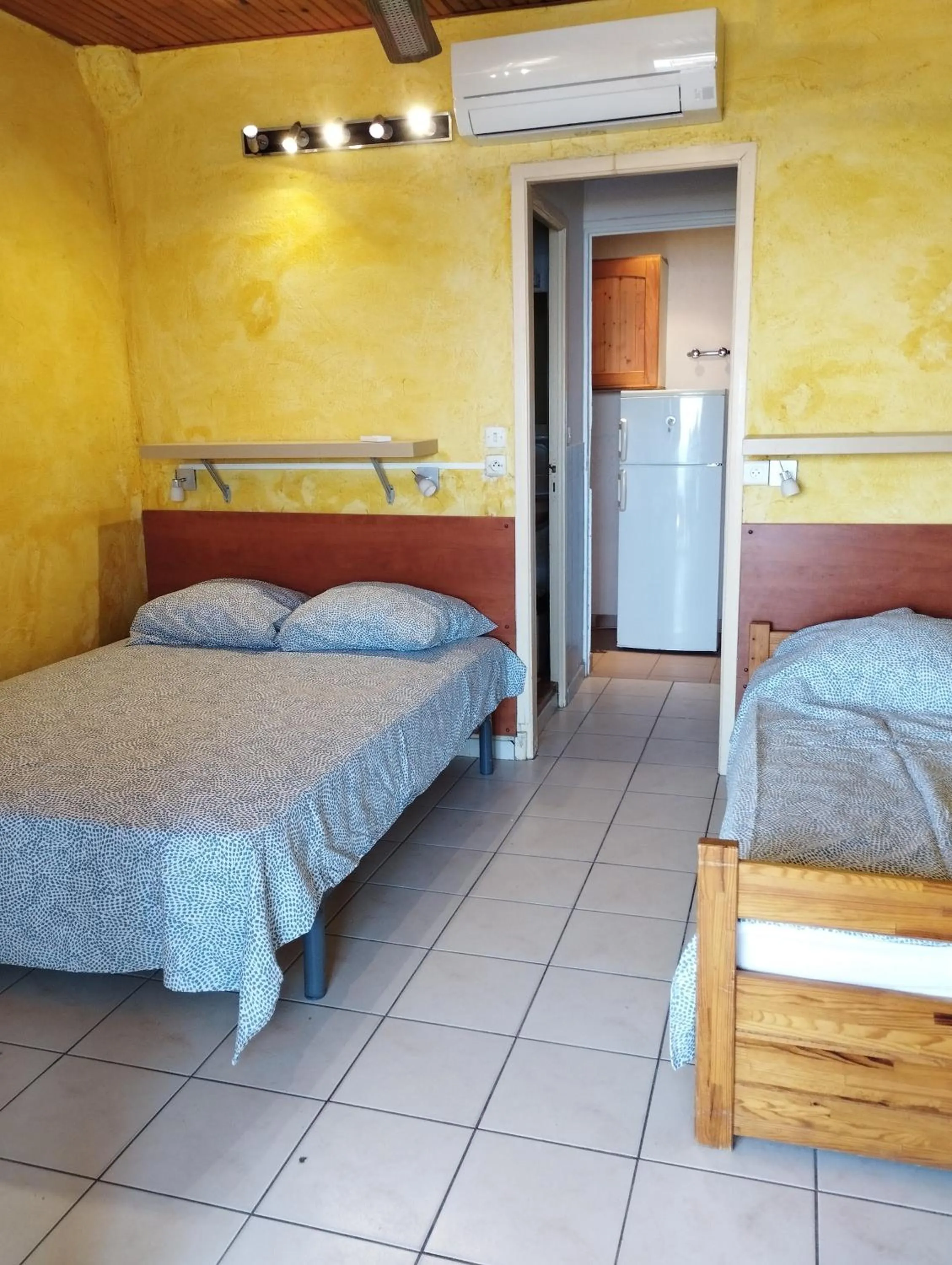 Photo of the whole room in Le Surplage