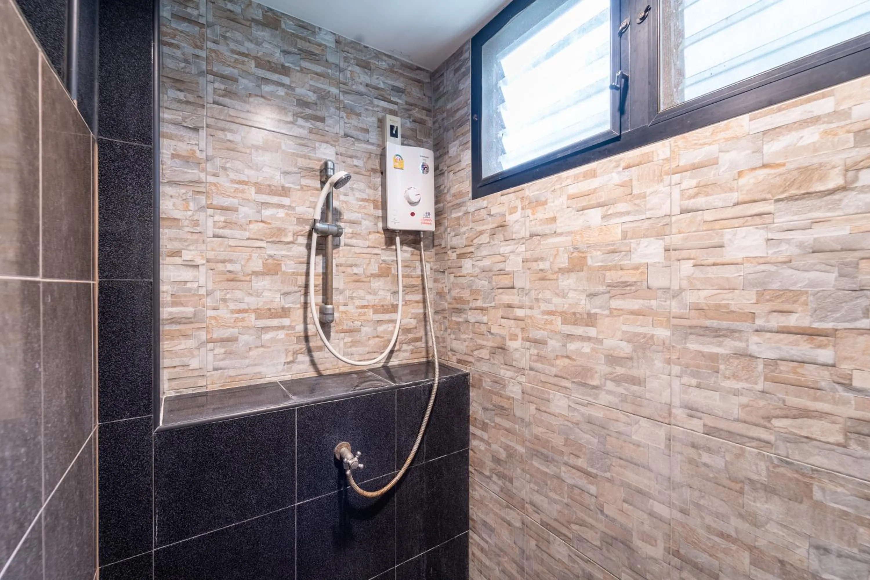 Shower in Grandsiri Resort KhaoYai