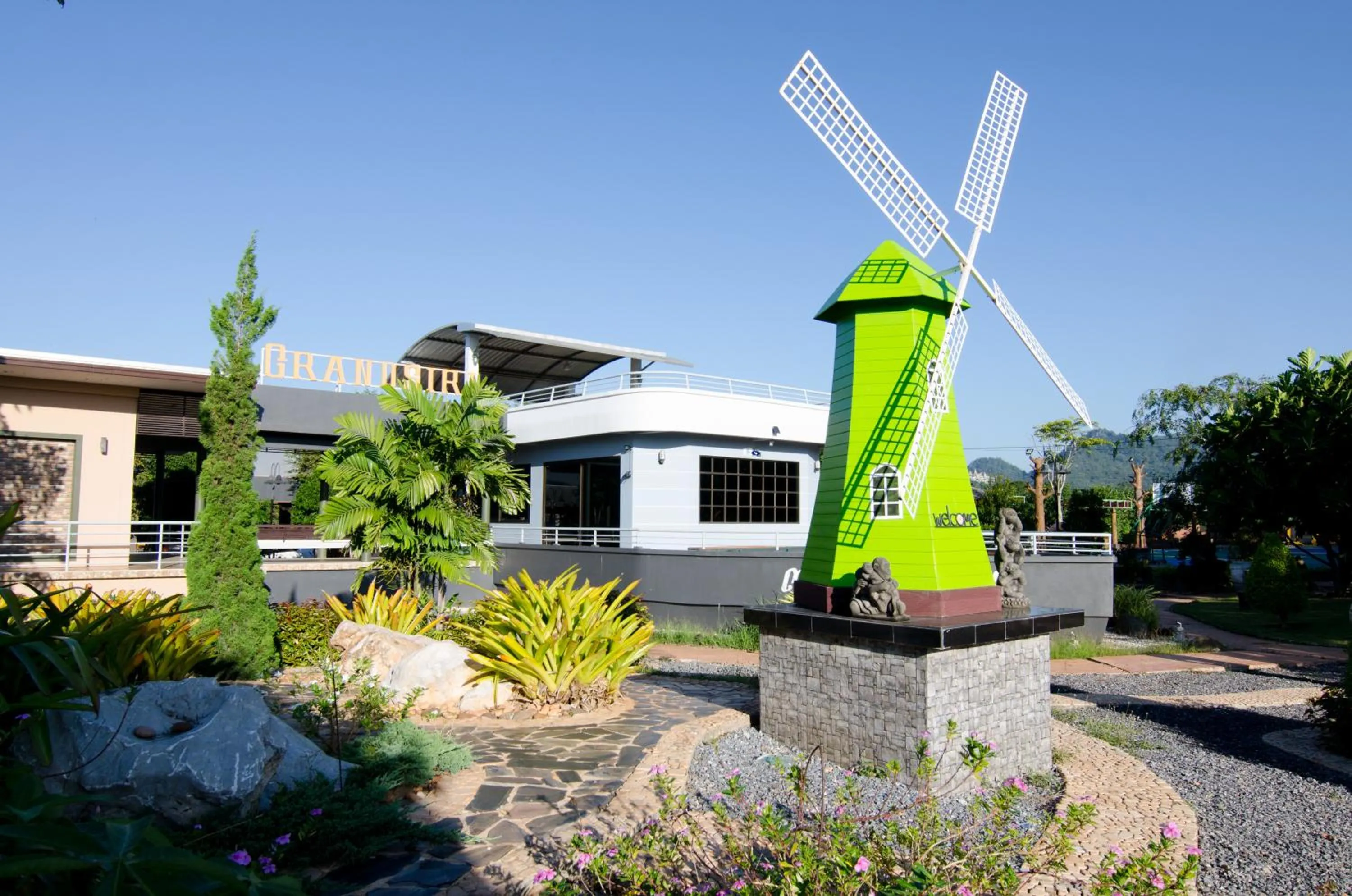 Area and facilities in Grandsiri Resort KhaoYai