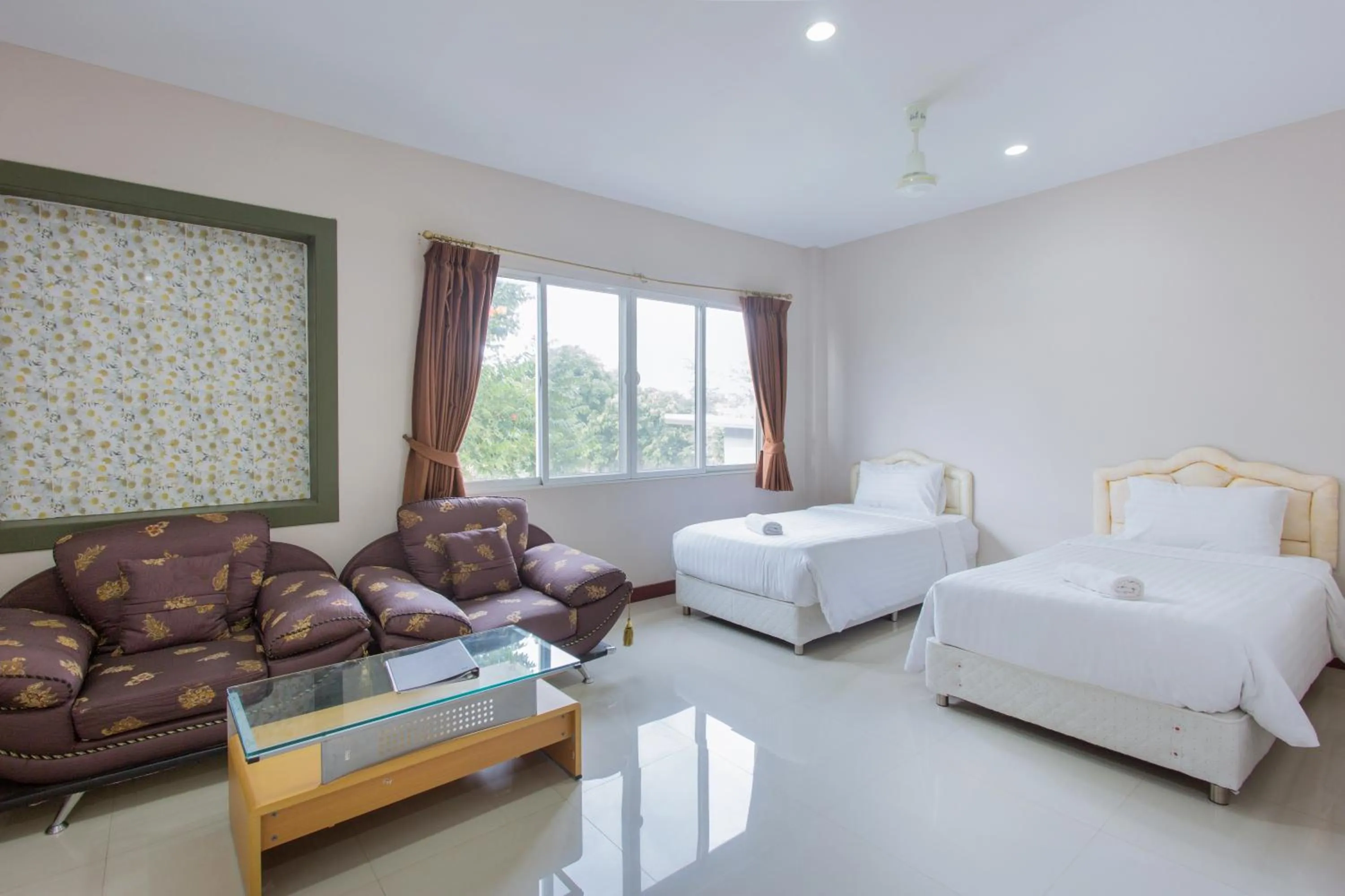 Bedroom, Bed in Grandsiri Resort KhaoYai