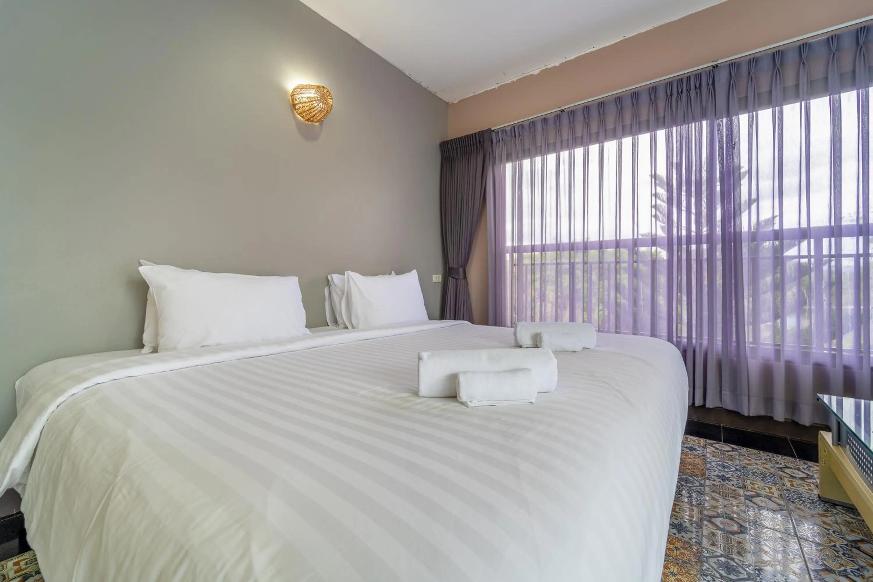 Bed in Grandsiri Resort KhaoYai