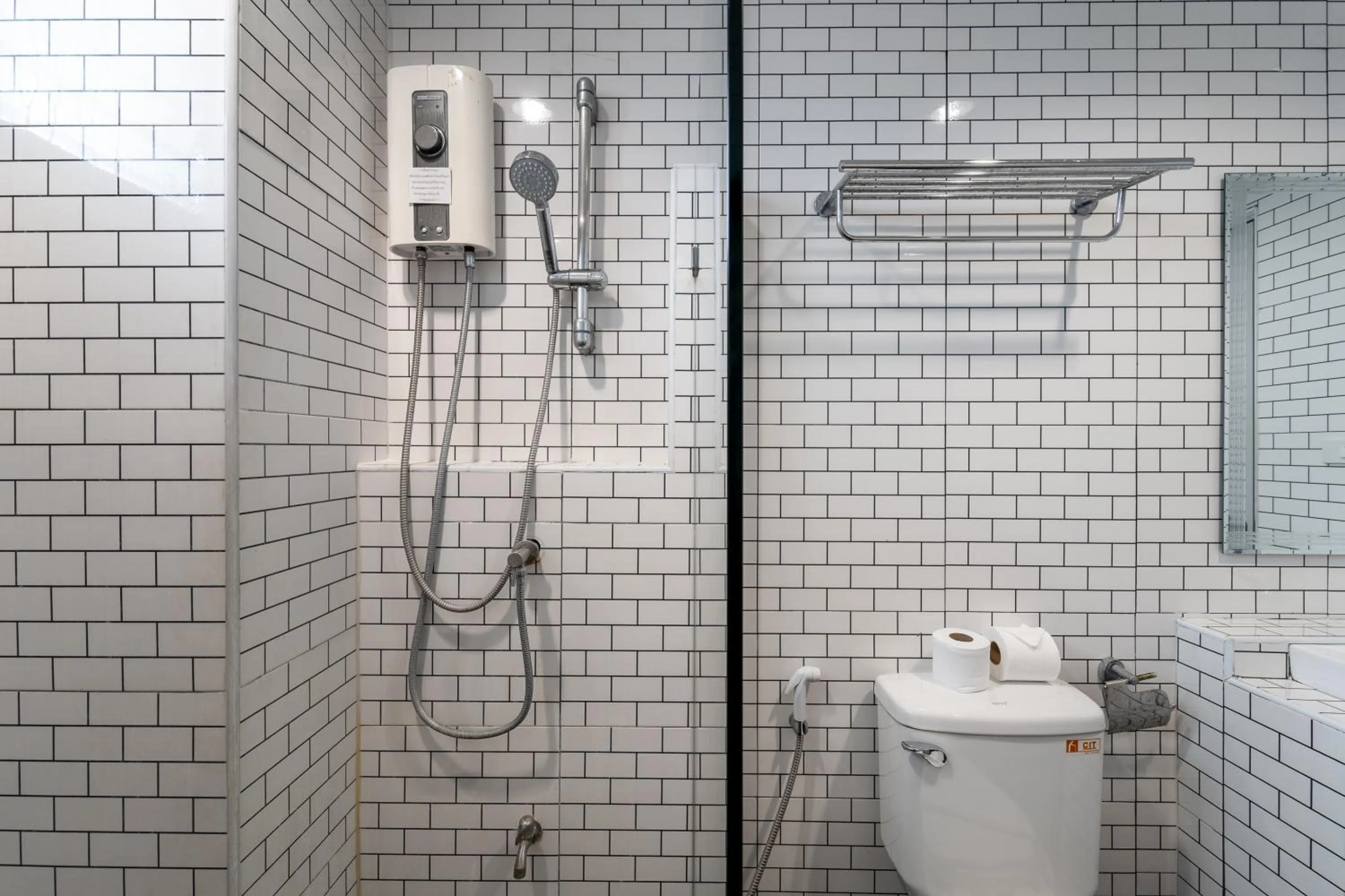 Shower in Grandsiri Resort KhaoYai