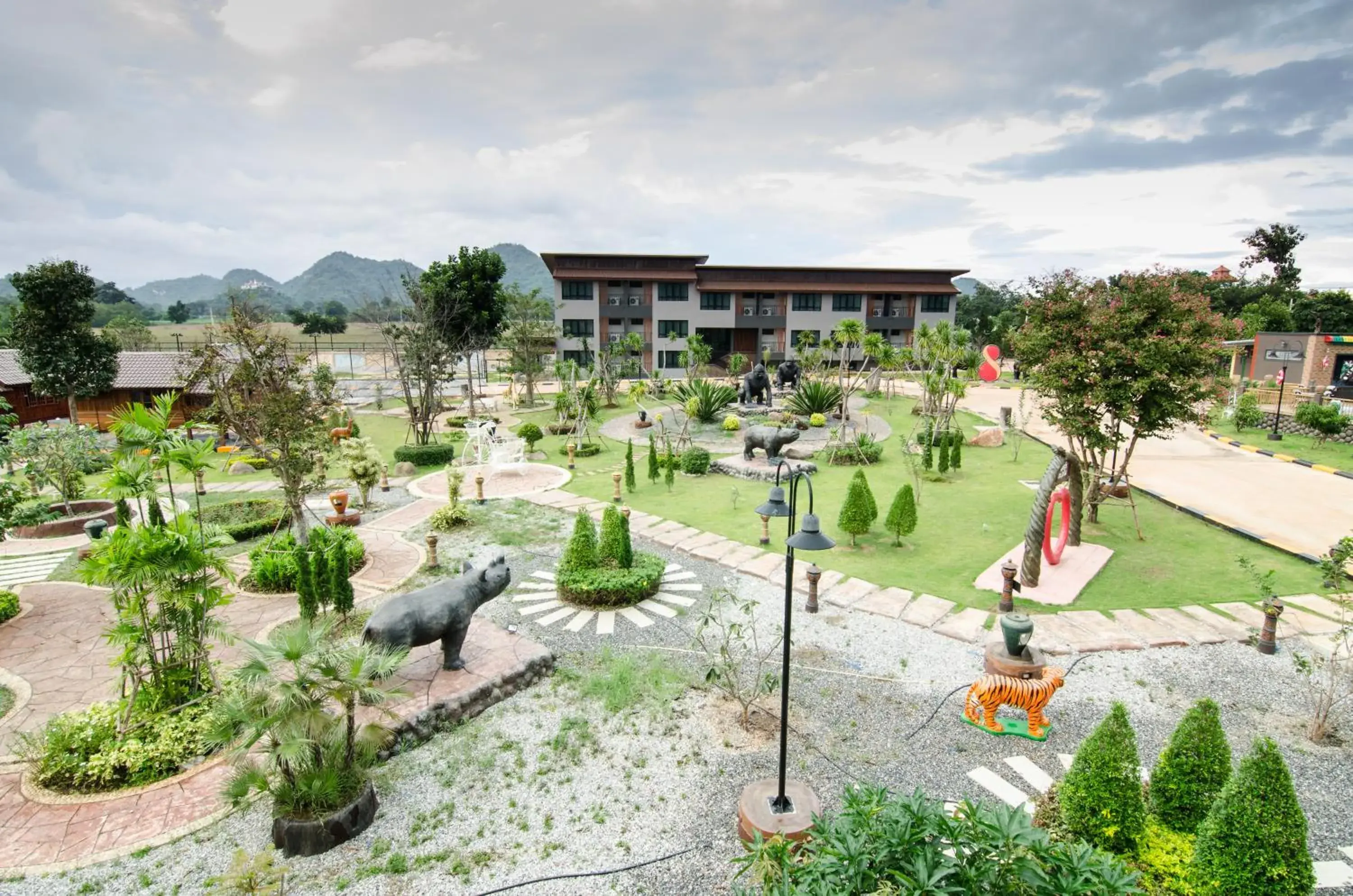 Garden view in Grandsiri Resort KhaoYai Garden view in Grandsiri Resort KhaoYai