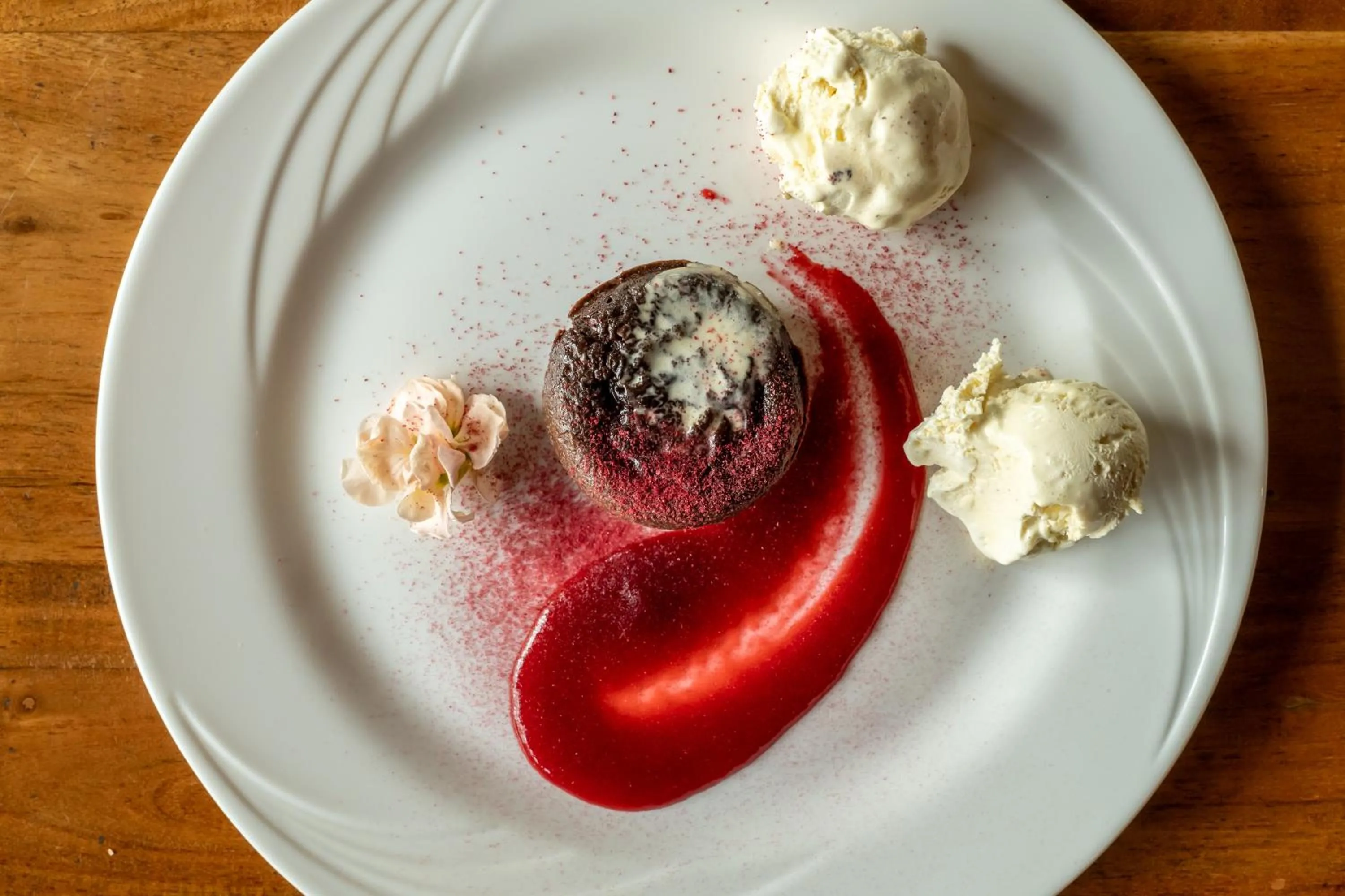 Restaurant/places to eat in Archa hotel