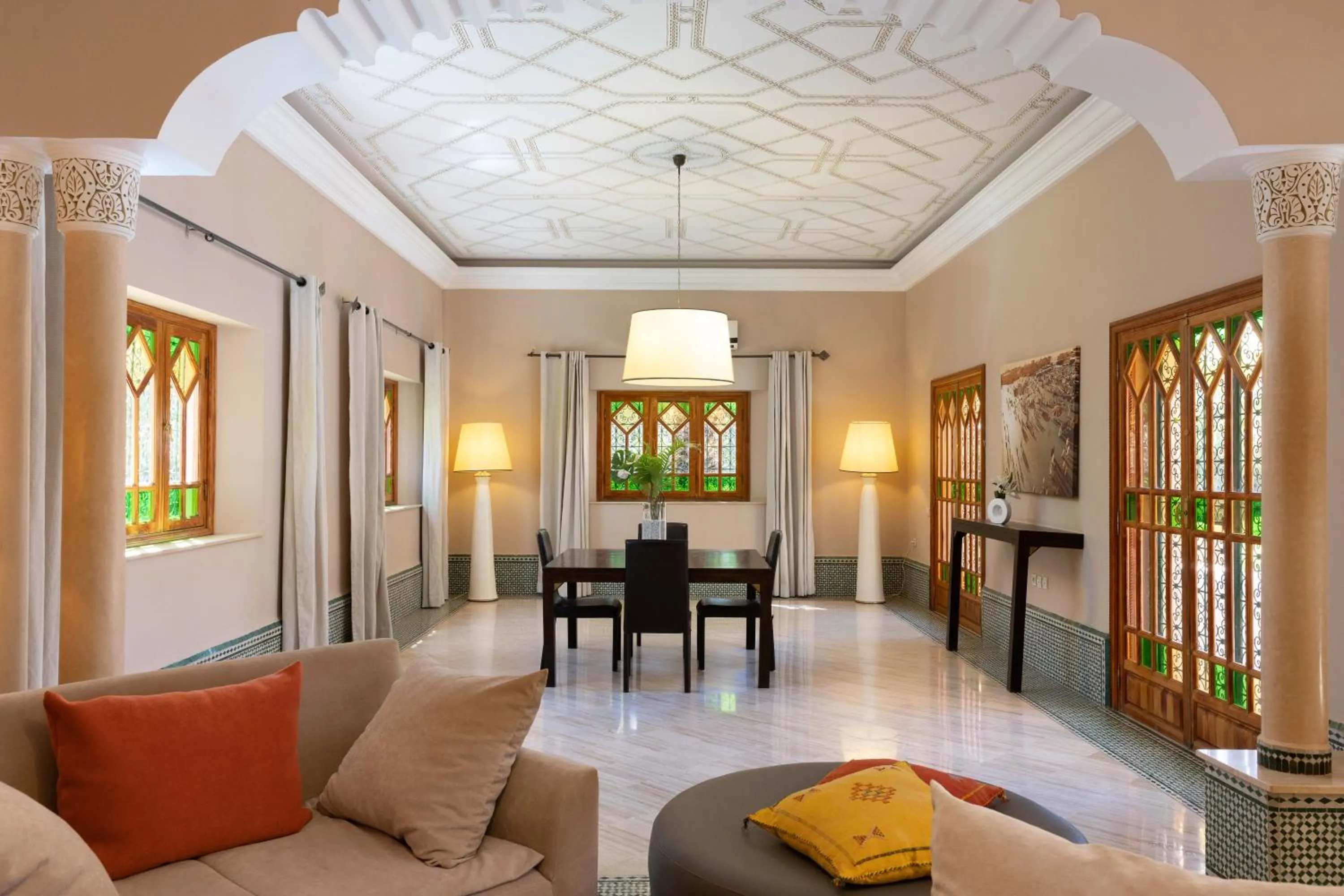 Property building in Domaine Abiad