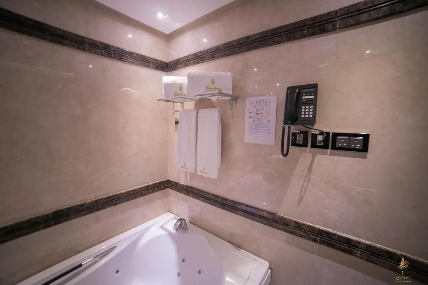 Shower in Casablanca Grand Hotel