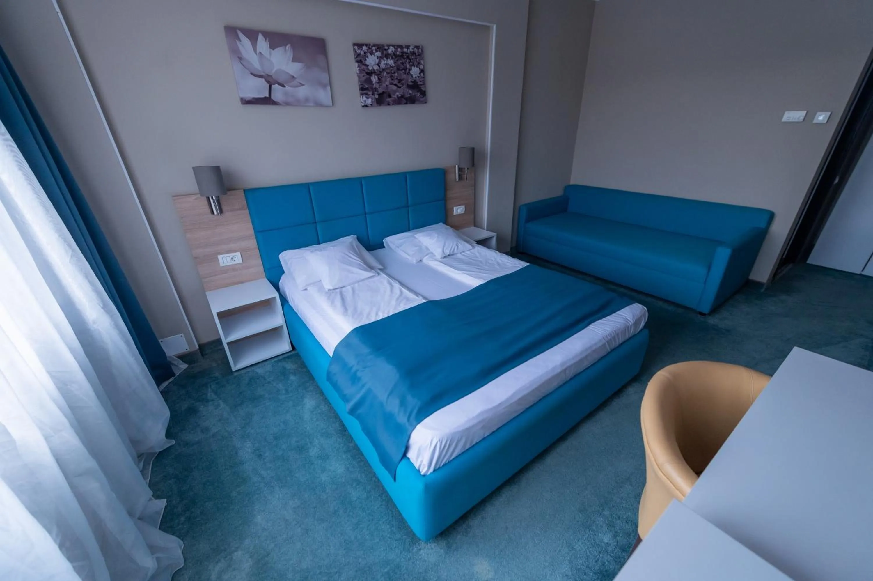 Photo of the whole room, Bed in Complex Turistic Monaco