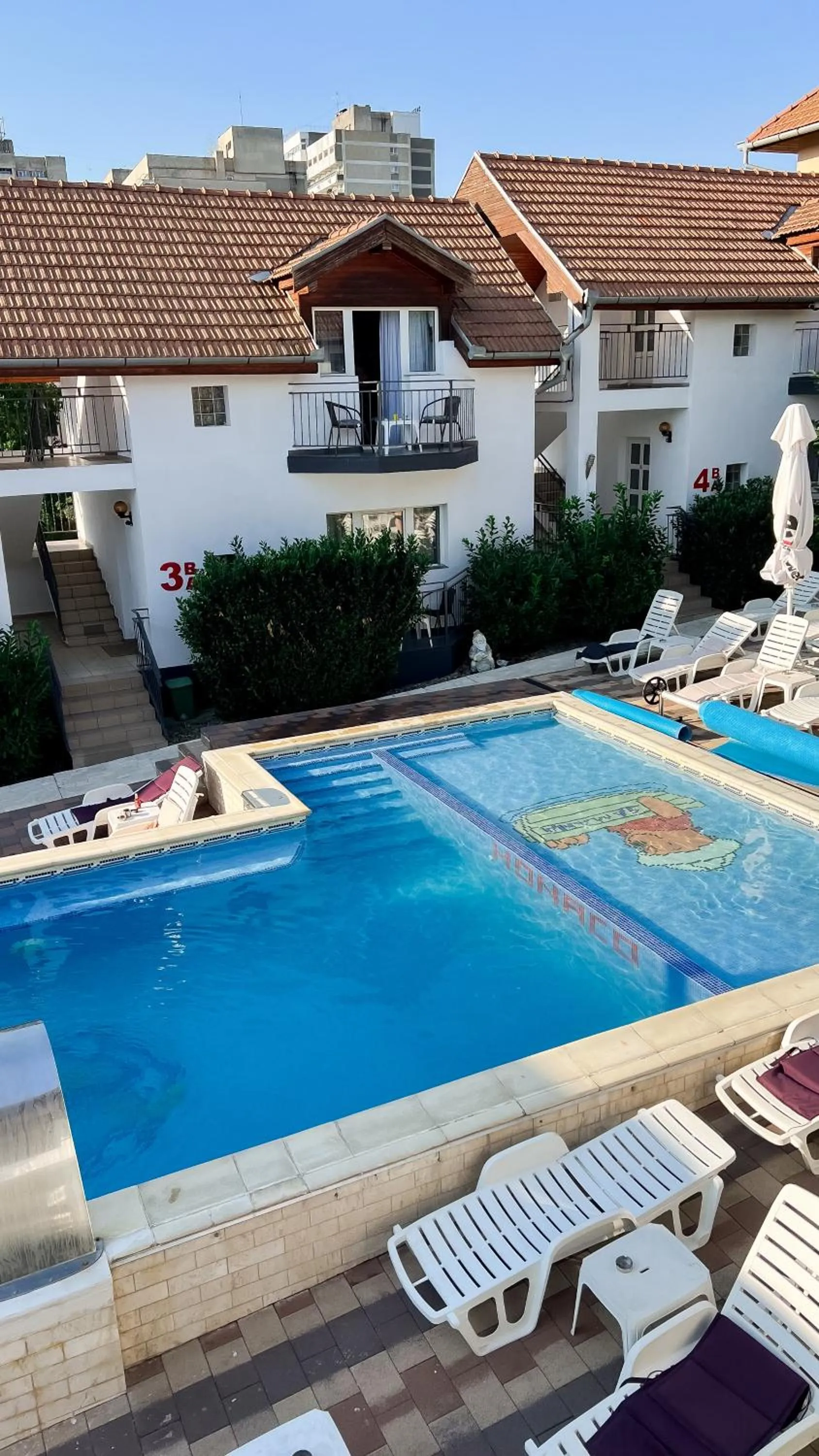 Swimming pool in Complex Turistic Monaco