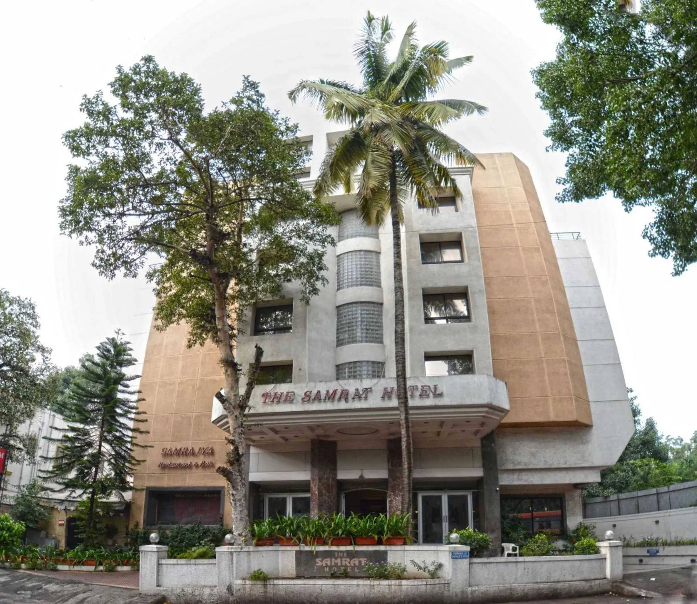 The Samrat Hotel near Pune Railway Station The Samrat Hotel near Pune Railway Station
