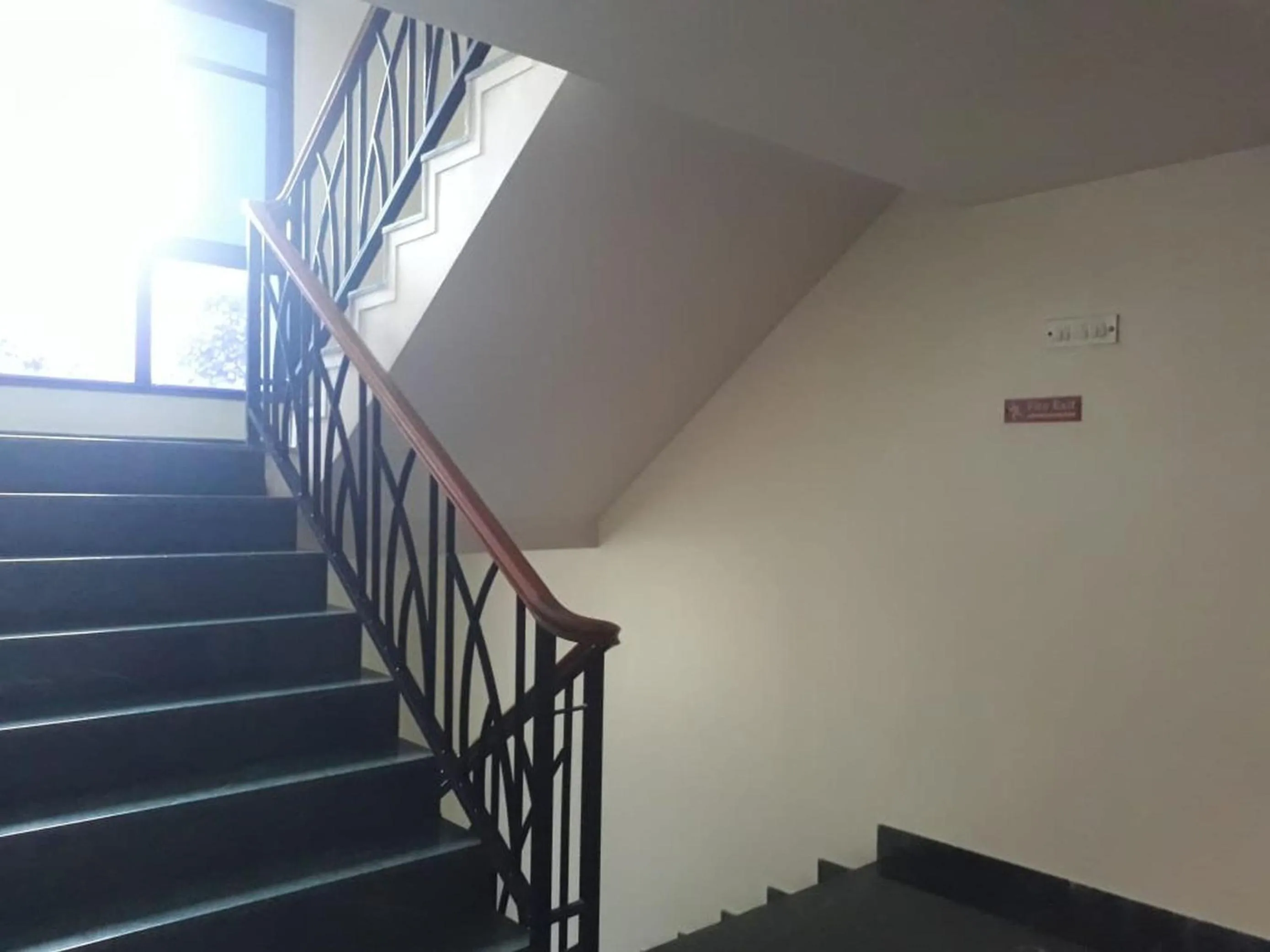 Lobby or reception in The Samrat Hotel near Pune Railway Station