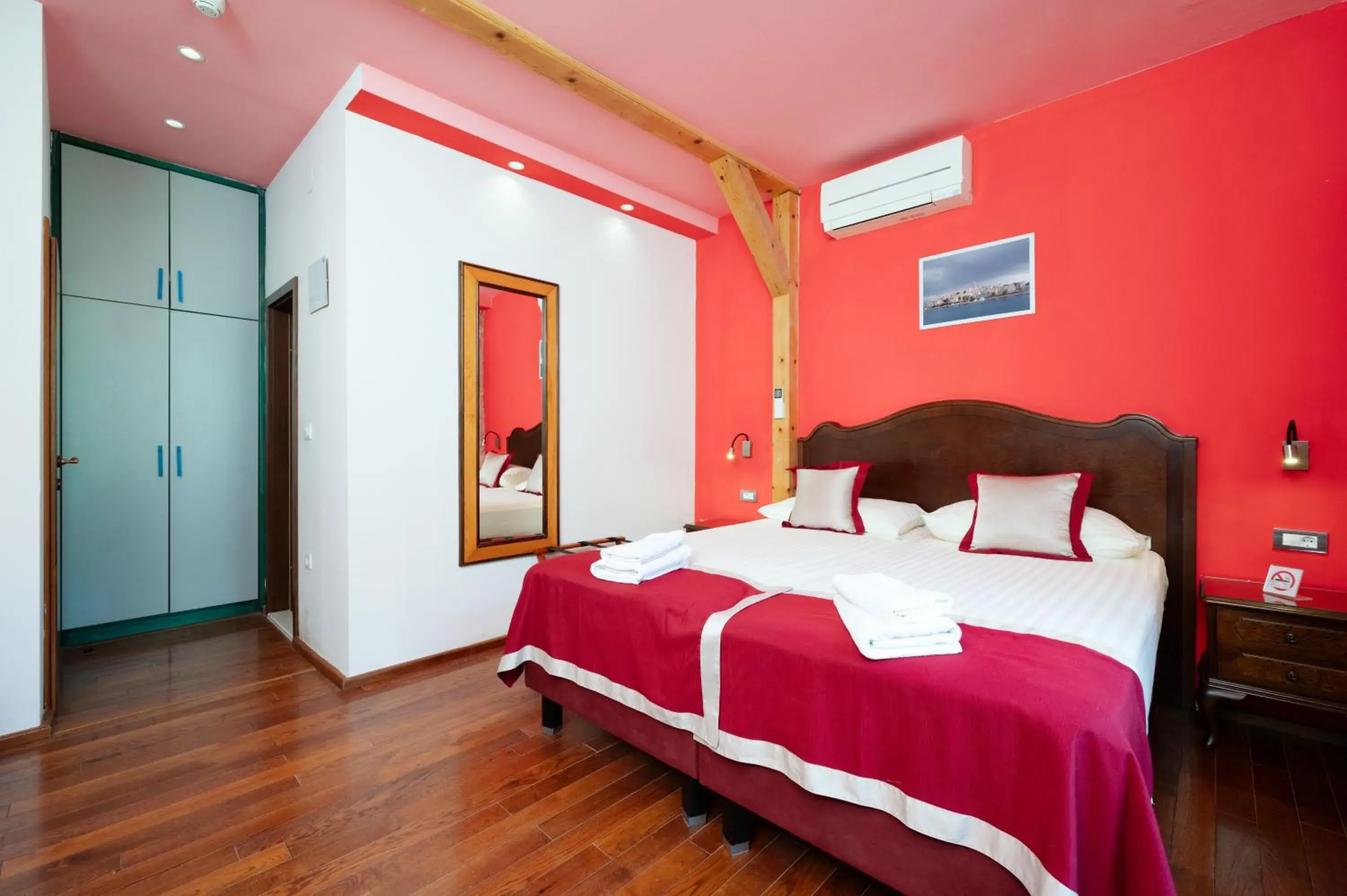 Bedroom, Bed in Heritage Hotel Tragos Bedroom, Bed in Heritage Hotel Tragos