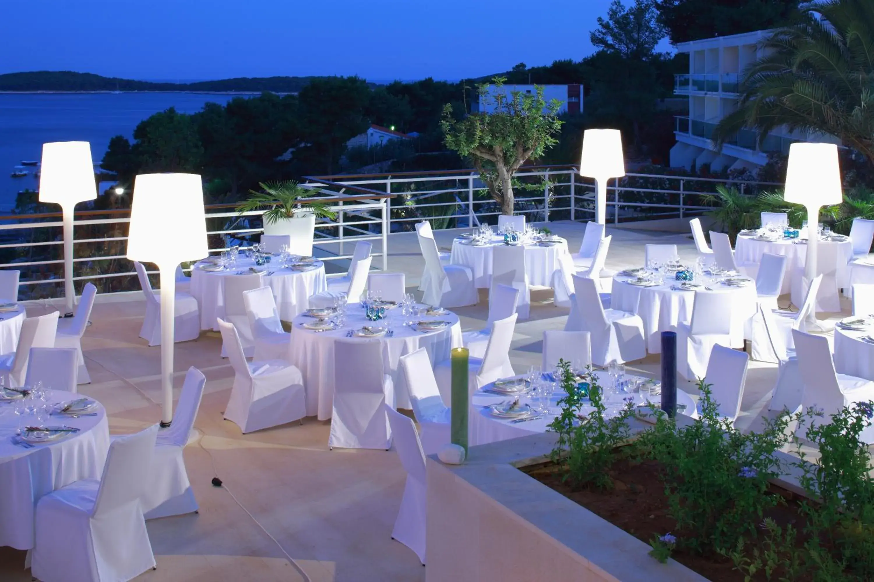 Restaurant/places to eat in Amfora Hvar Grand Beach Resort Restaurant/places to eat in Amfora Hvar Grand Beach Resort
