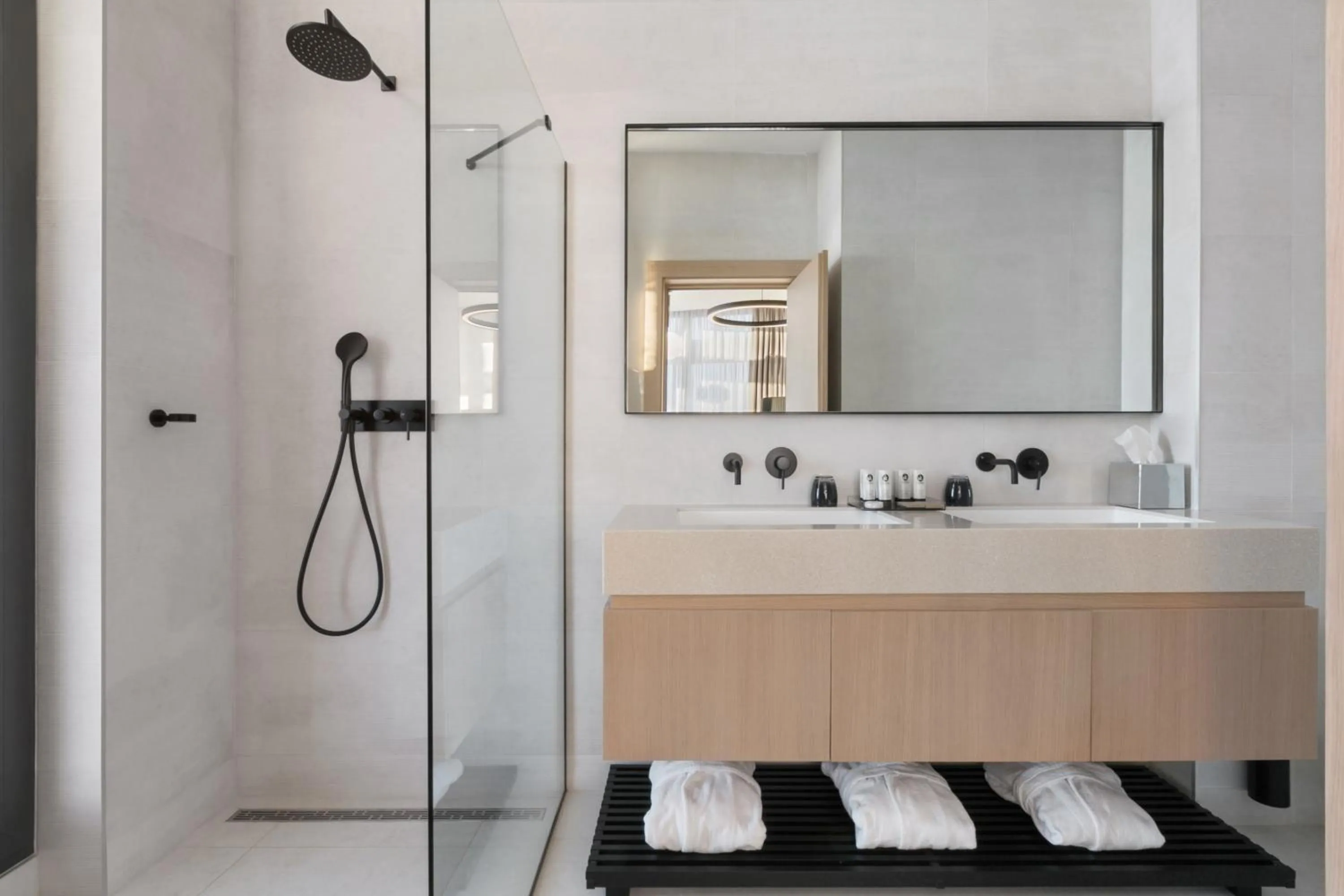 Shower in Amfora Hvar Grand Beach Resort