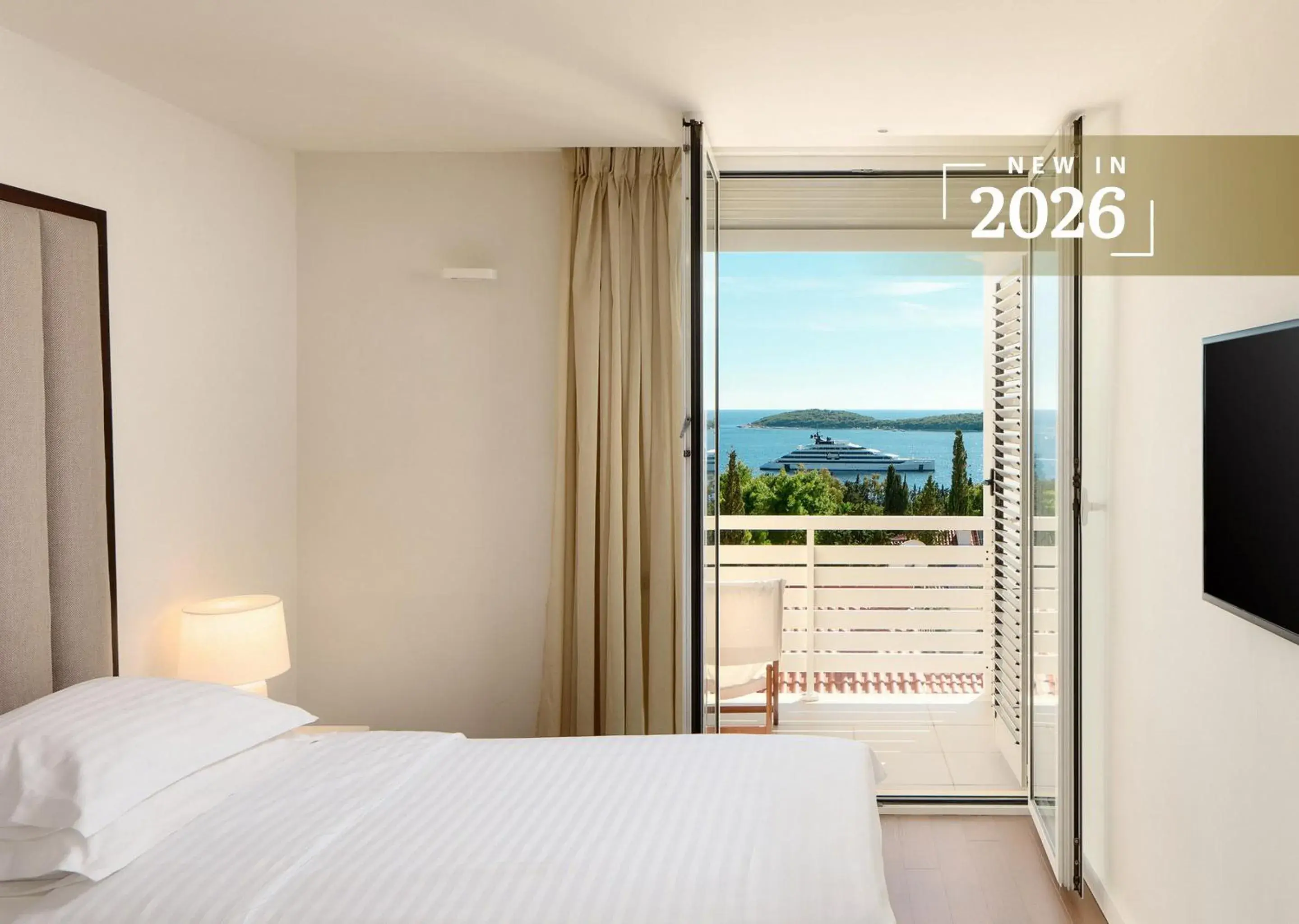 Classic Double Room with Balcony and Sea View - single occupancy in Amfora Hvar Grand Beach Resort Classic Double Room with Balcony and Sea View - single occupancy in Amfora Hvar Grand Beach Resort