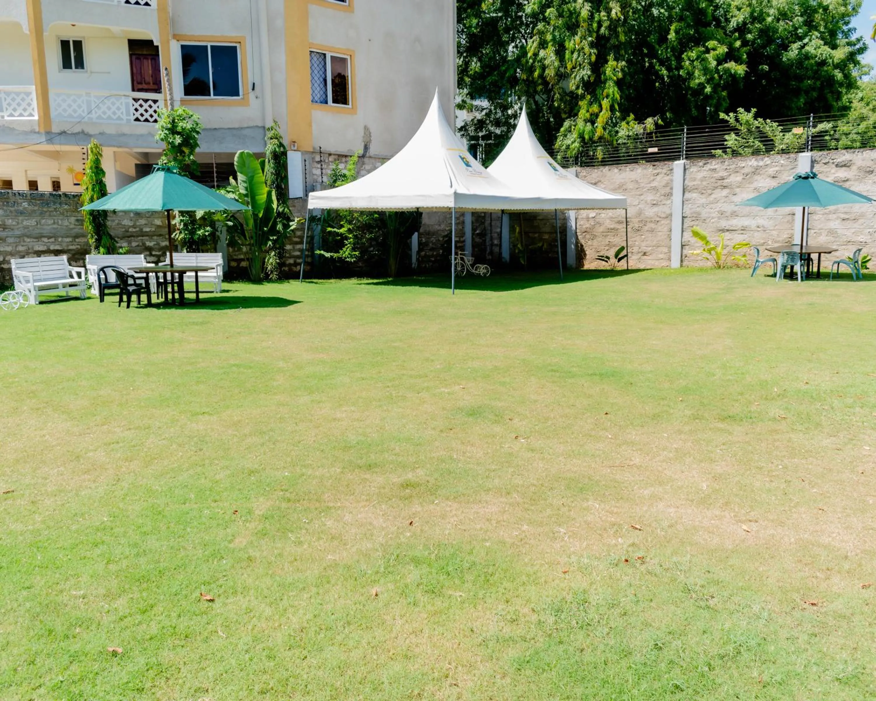 Garden view in Pinebreeze Holiday Resort