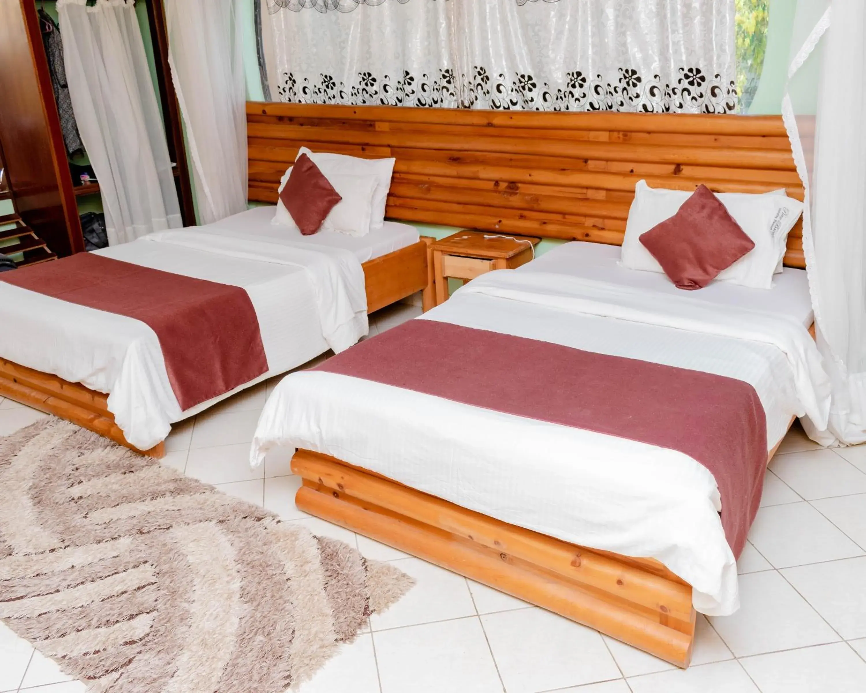 Deluxe Twin Room in Pinebreeze Holiday Resort Deluxe Twin Room in Pinebreeze Holiday Resort