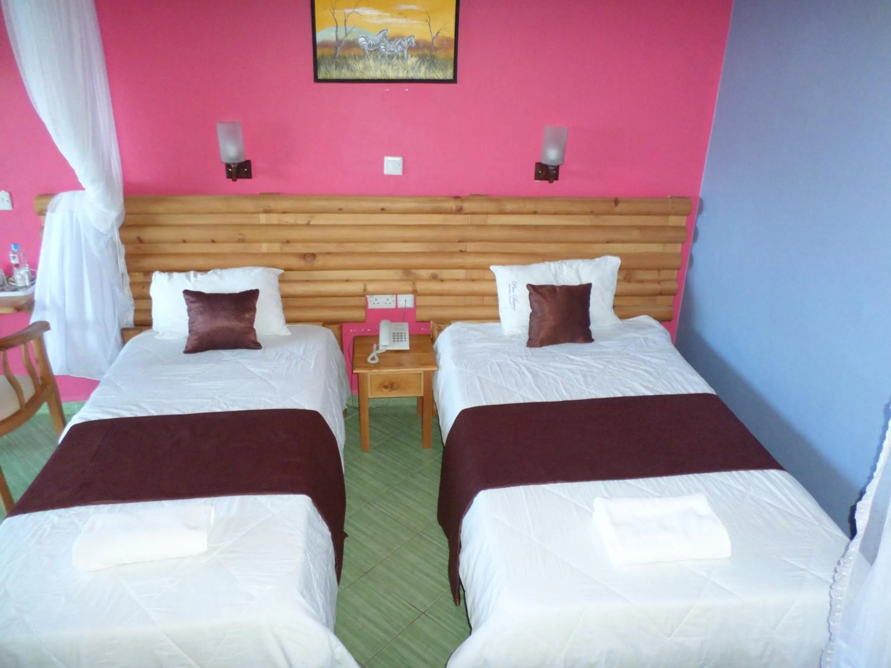 Bed in Pinebreeze Holiday Resort