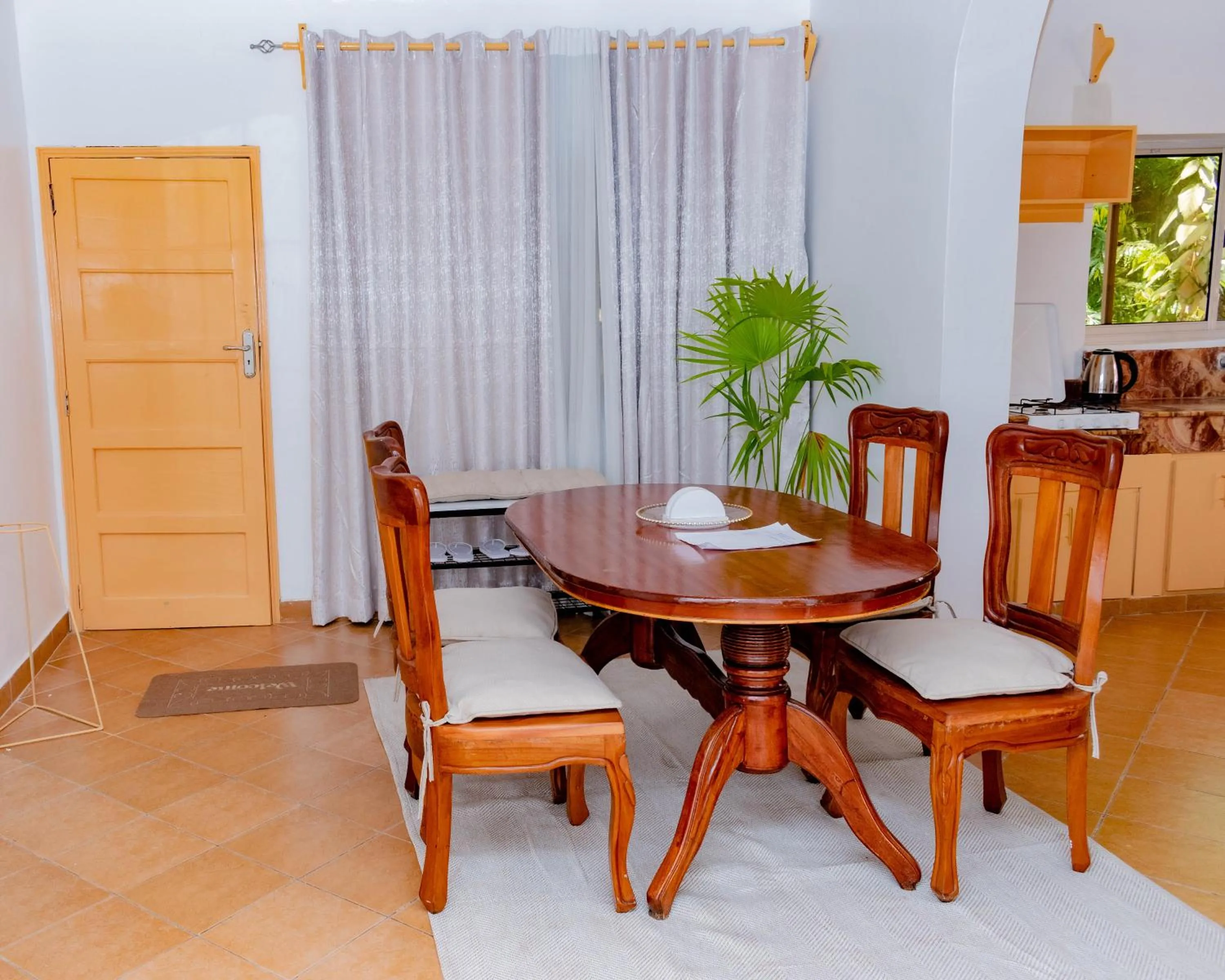 Pinebreeze Holiday Resort