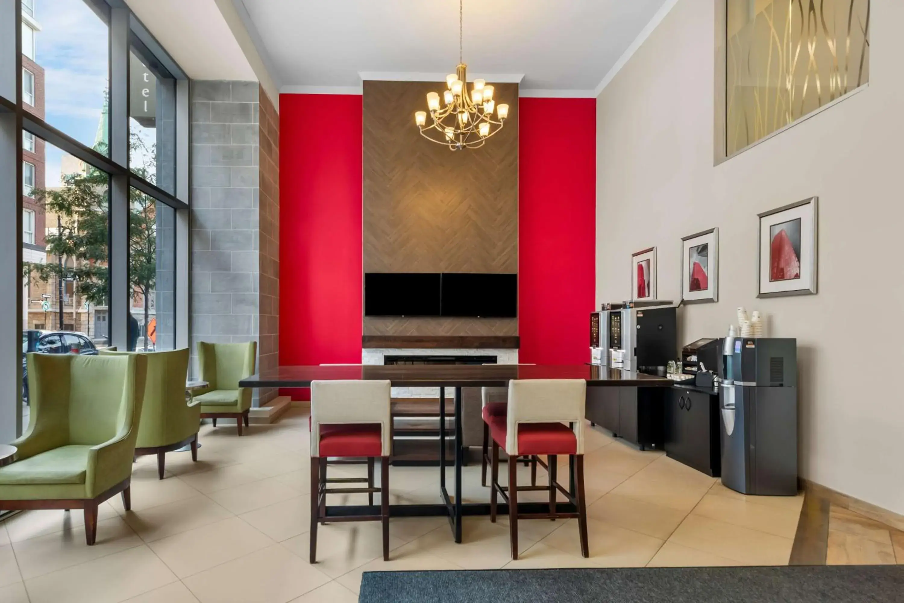 Lobby or reception in Best Western Plus Hotel Montreal Lobby or reception in Best Western Plus Hotel Montreal