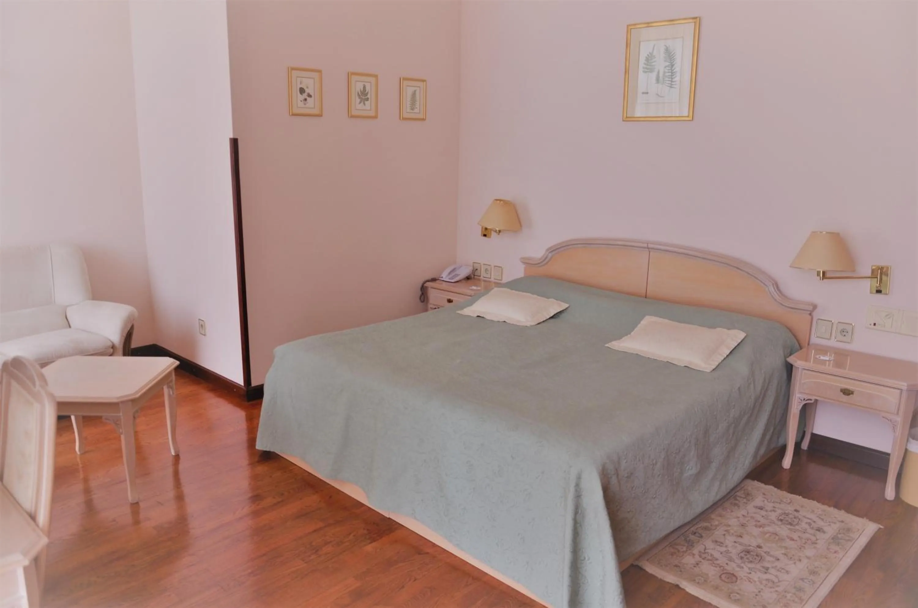 Property building in Hotel Mozart