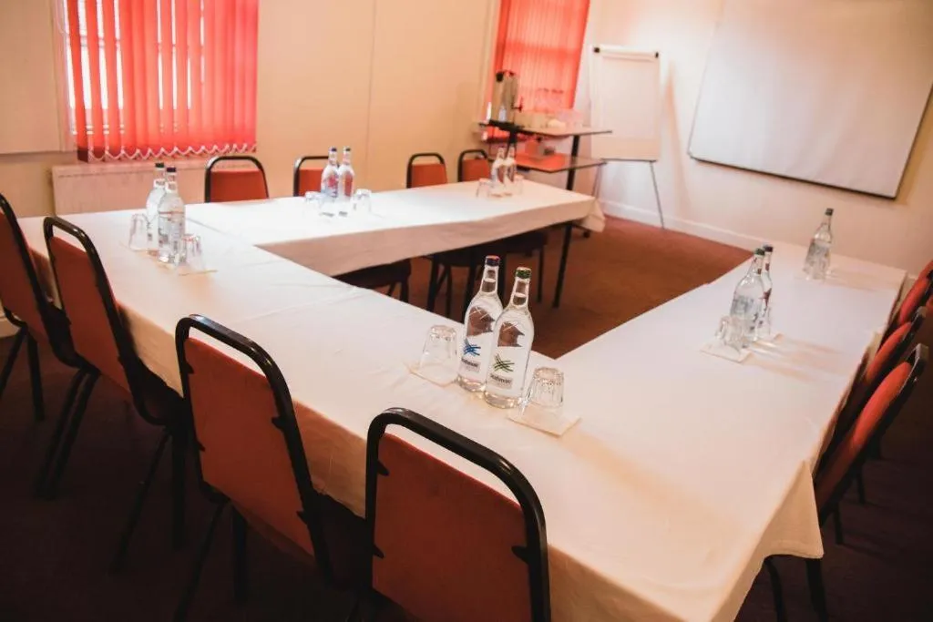 Business facilities in OYO The Red Lion Hotel