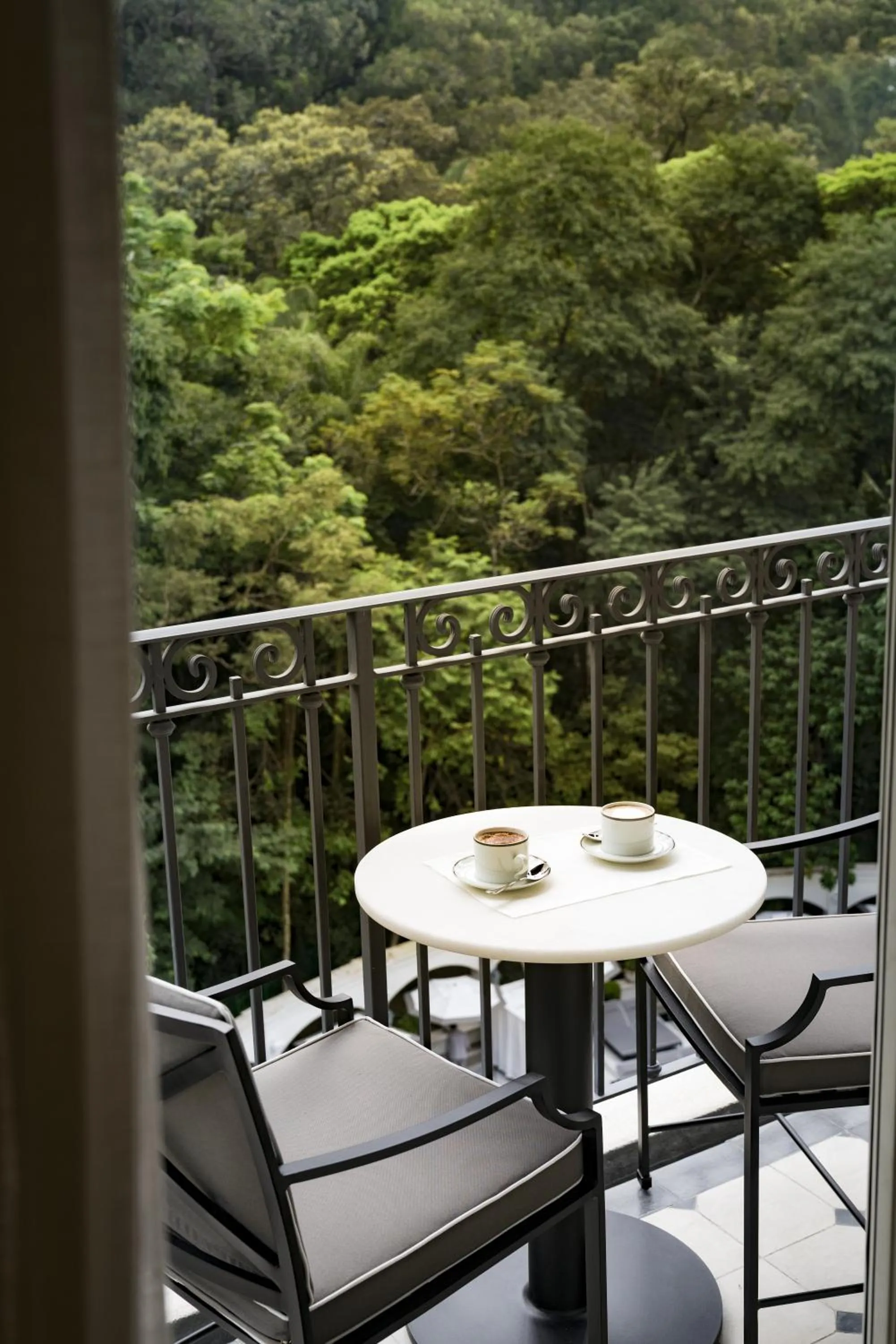 Balcony/Terrace in Palácio Tangará, Oetker Hotels