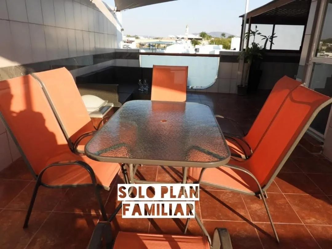 Solarium in Residencial Club Nautico Teques