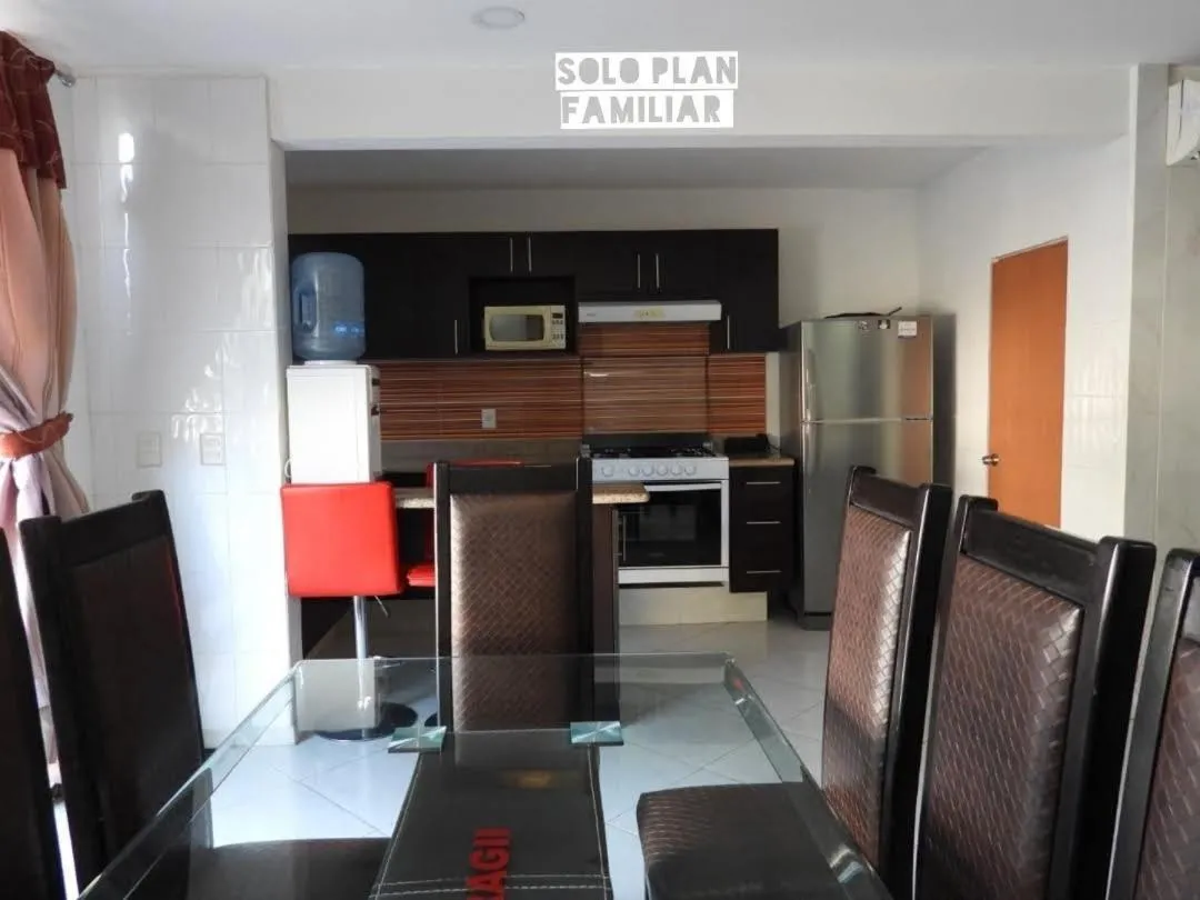 Dining area in Residencial Club Nautico Teques