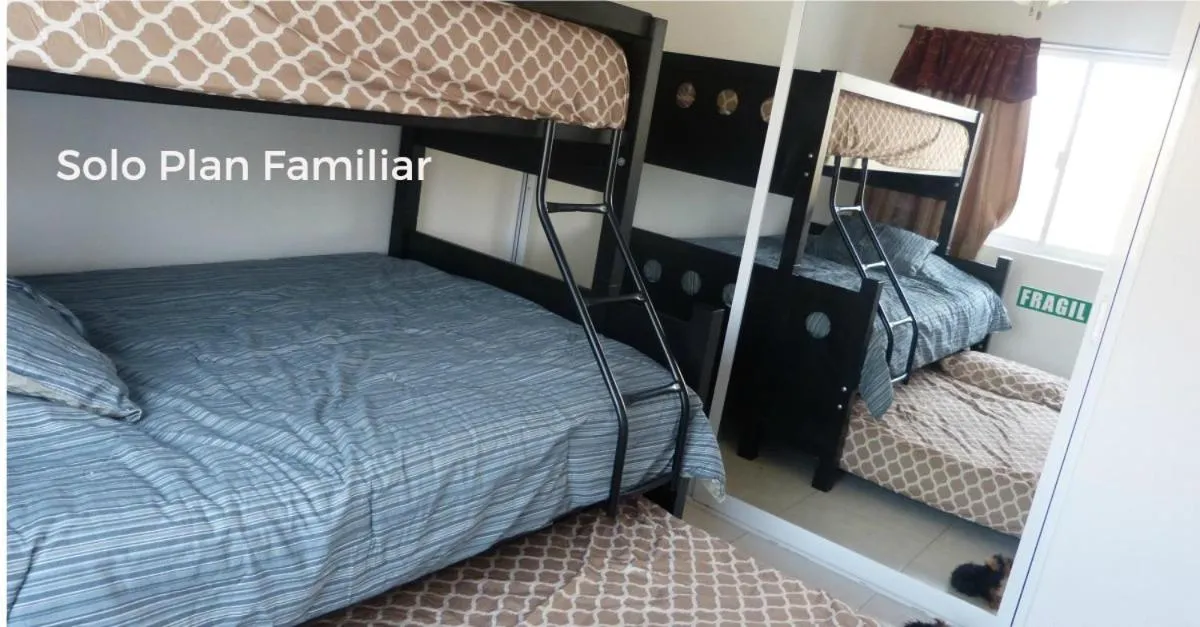 Photo of the whole room, Bed in Residencial Club Nautico Teques