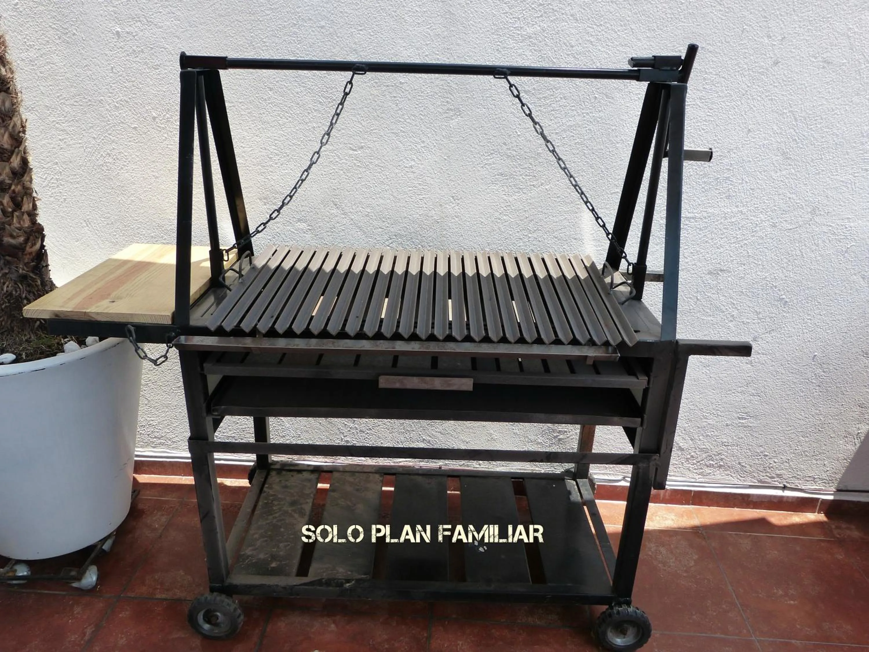 BBQ facilities in Residencial Club Nautico Teques