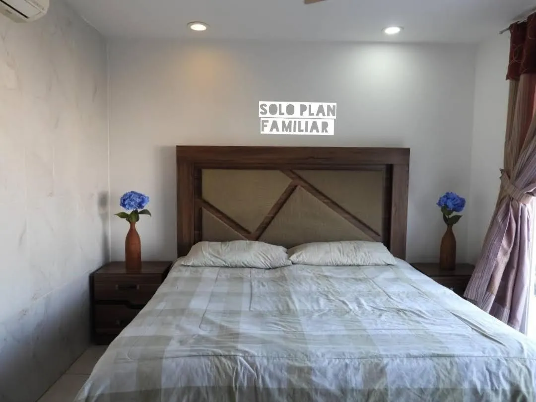 Bed in Residencial Club Nautico Teques