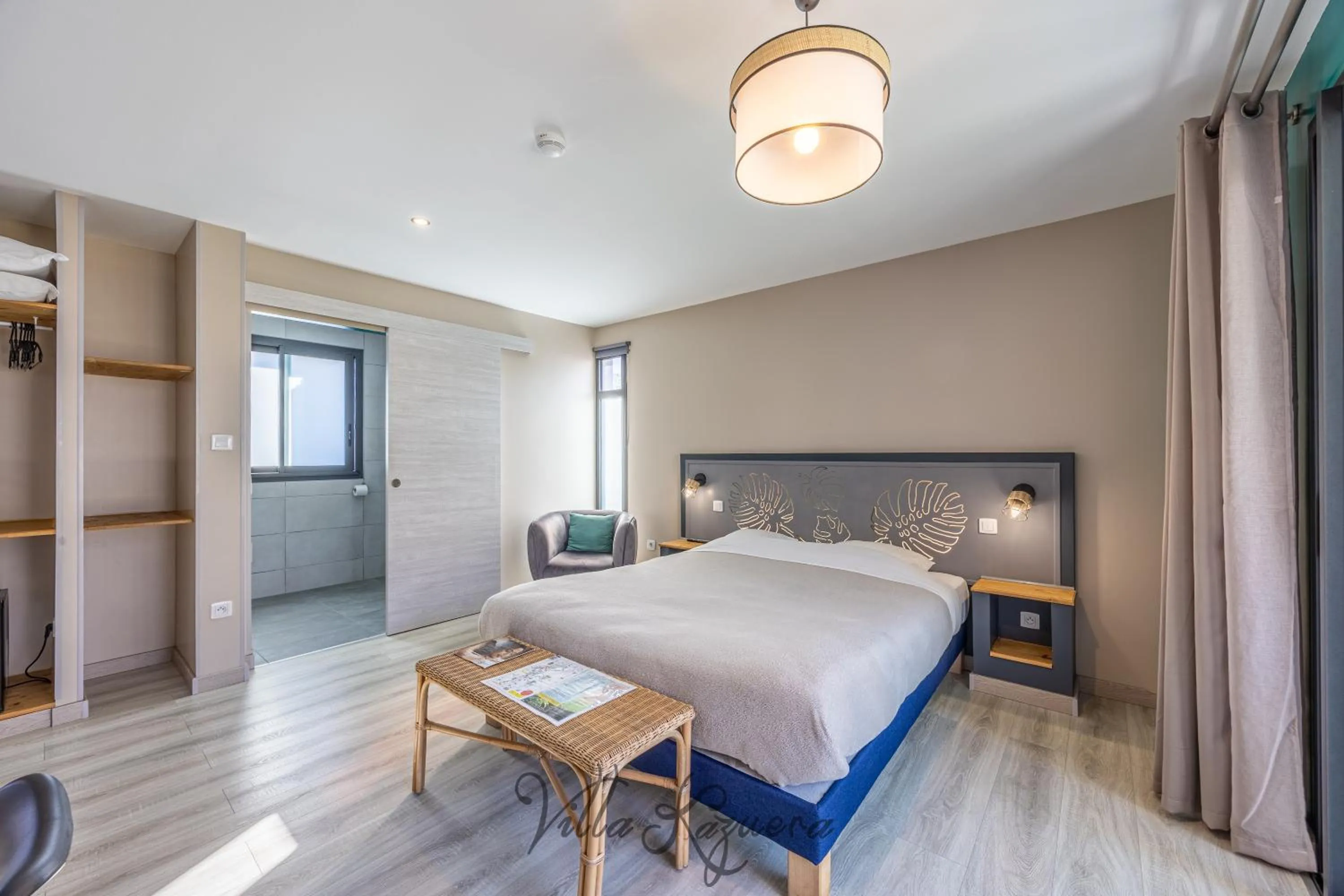 Photo of the whole room, Bed in La Villa Kazuera