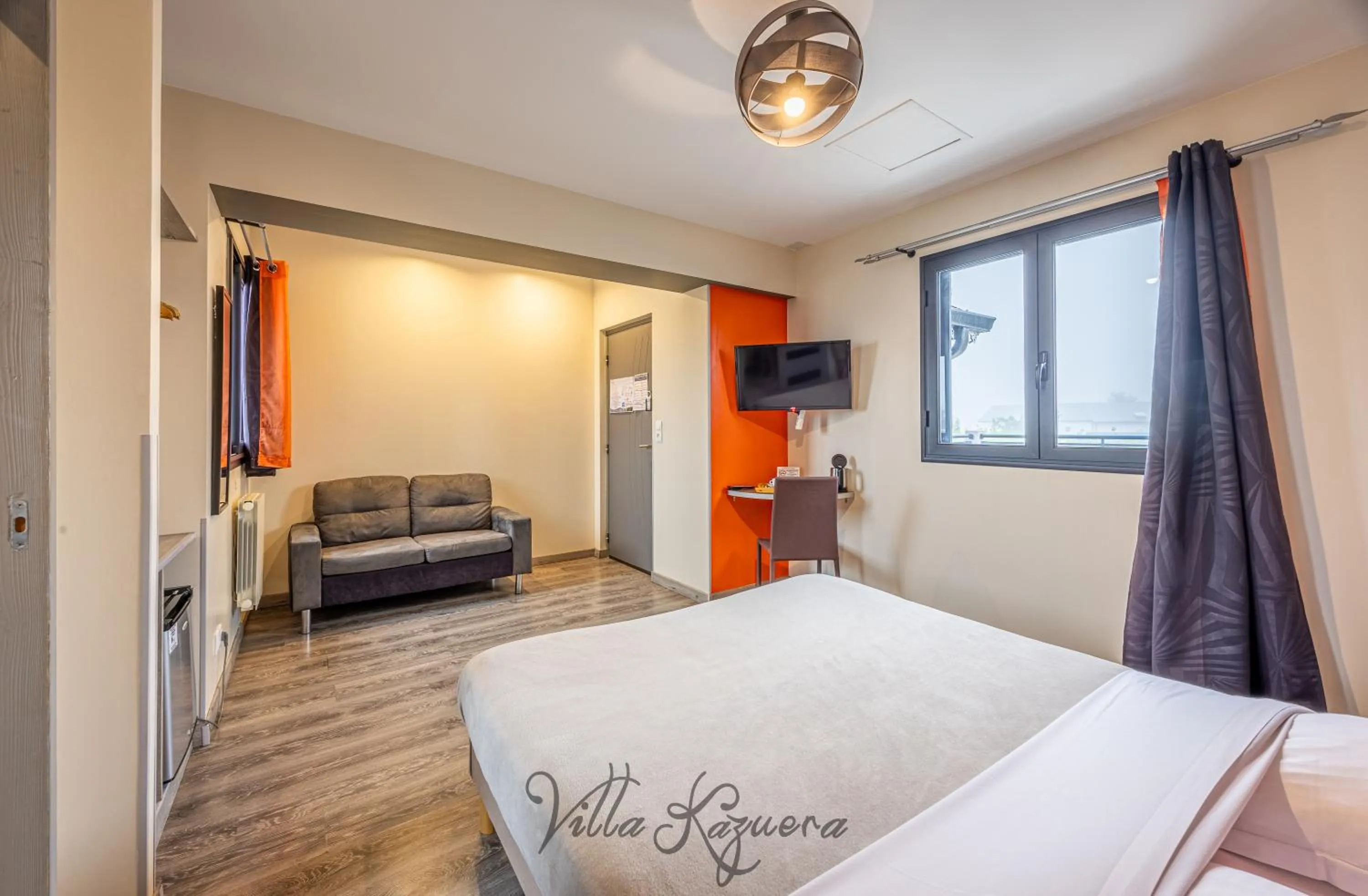 Photo of the whole room, Bed in La Villa Kazuera