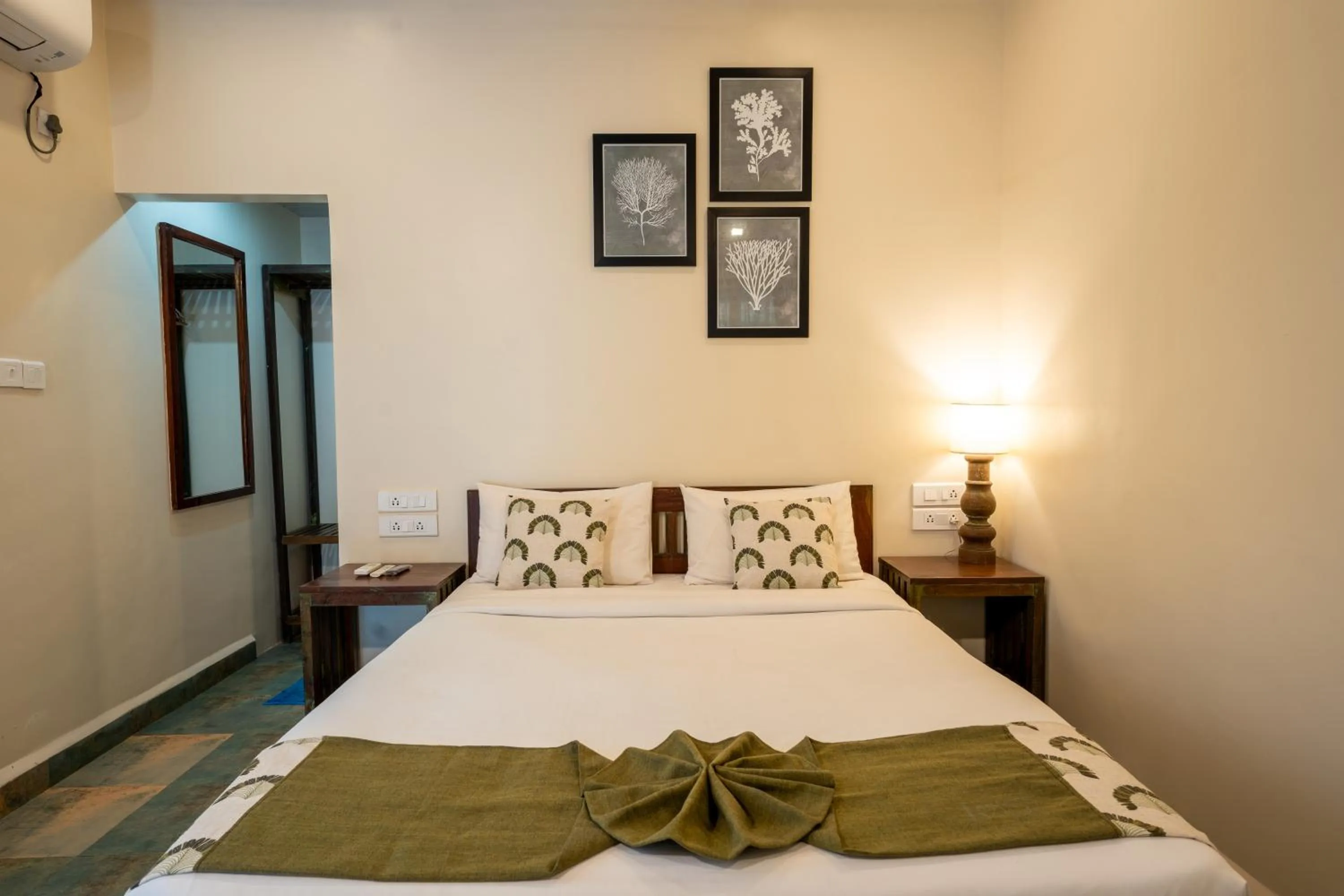 Bed in C Roque Beach Resort