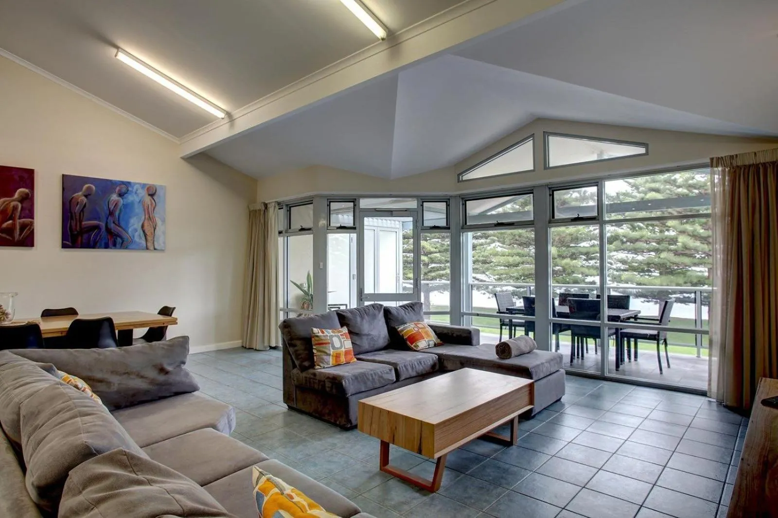 Port Lincoln Foreshore Apartments