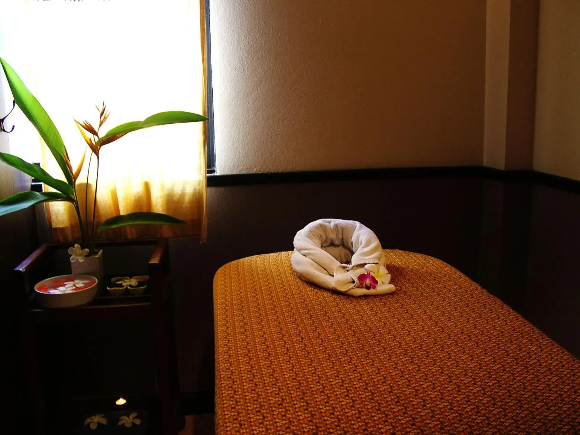 Massage, Bed in River Resort & Spa Massage, Bed in River Resort & Spa