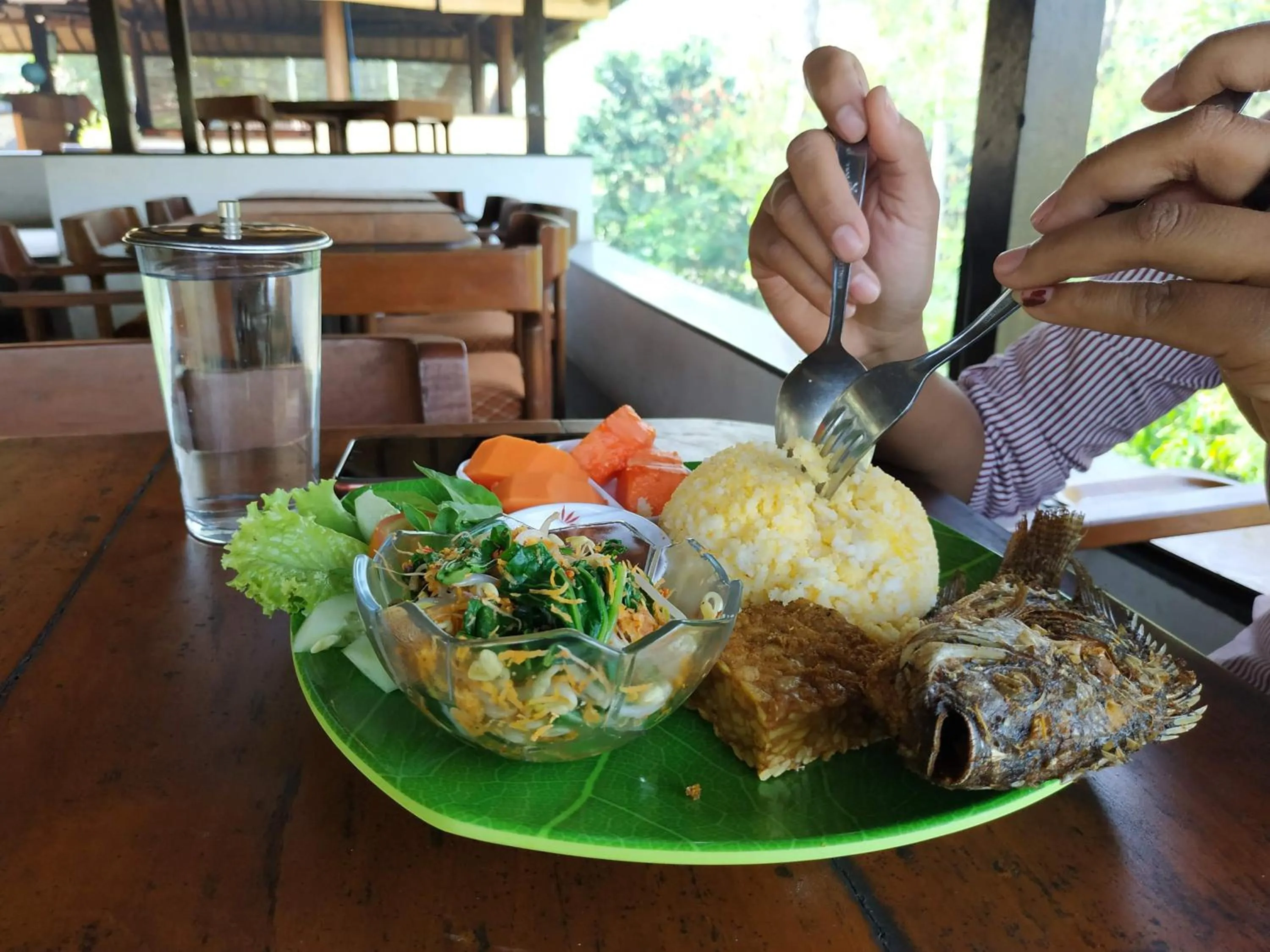Breakfast in Ecolodge Seloliman