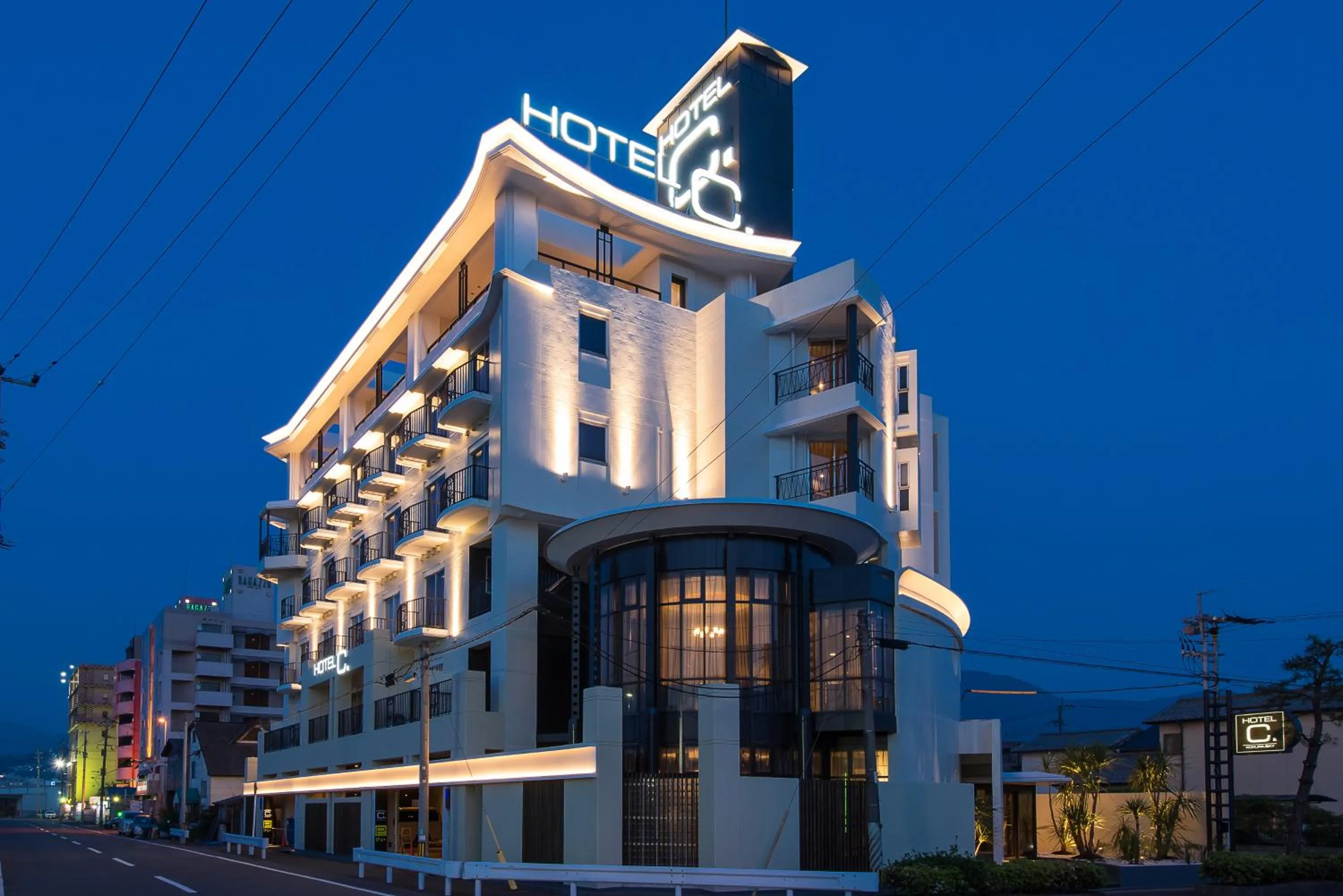 HOTEL C. KOKURA-BAY (Love Hotel)