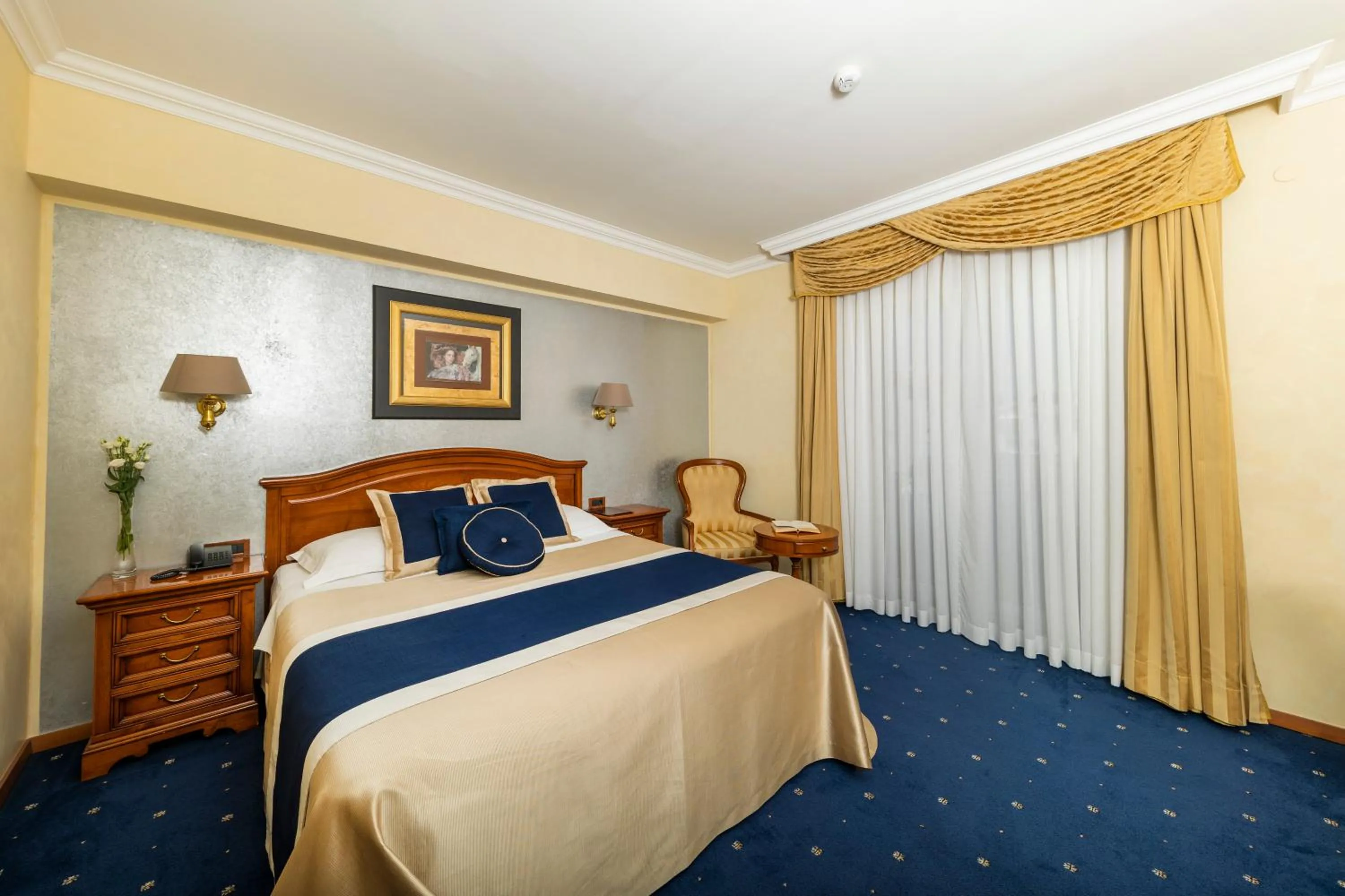 Bed in Hotel Niko