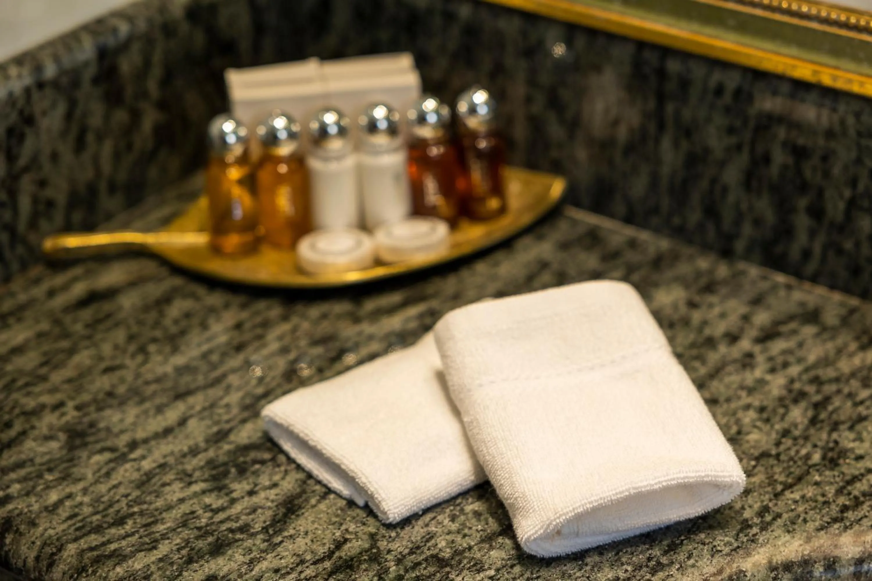 towels in Hotel Niko