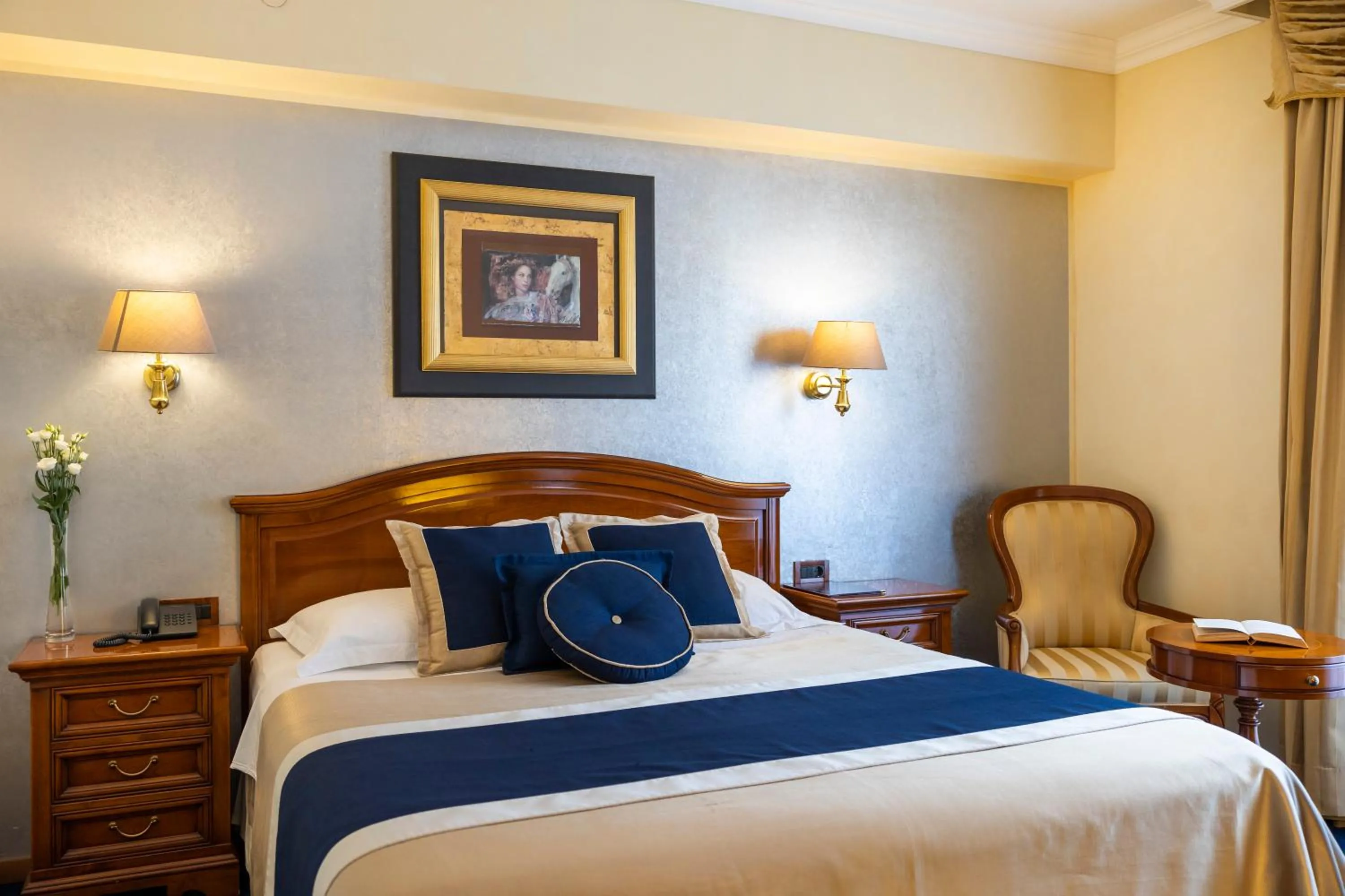 Bed in Hotel Niko